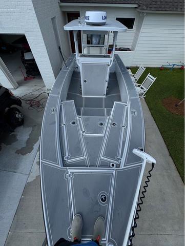 2019 Custom Aluminum 276 - 3