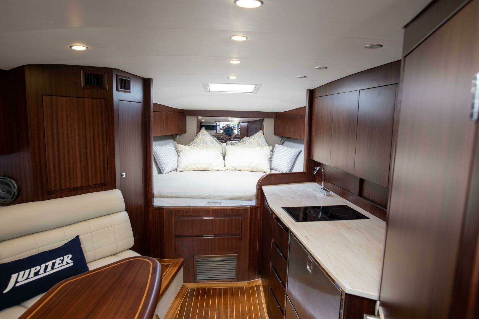 2026 Jupiter 41 Sport Bridge - Image 35