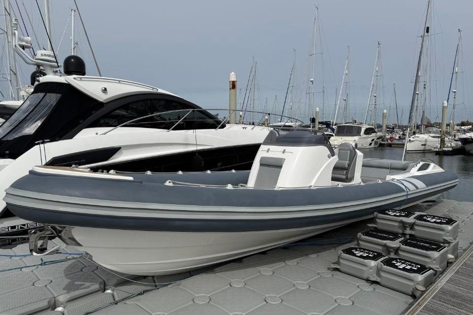 2018 Cobra Ribs Nautique 9.7m Inboard