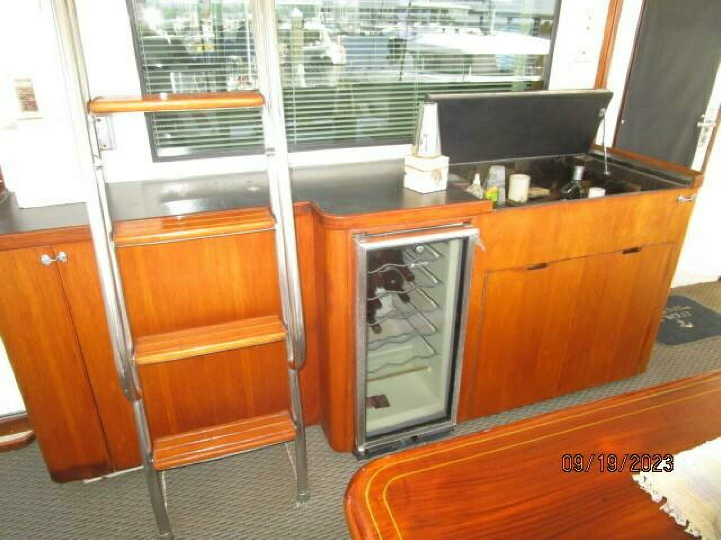 1986 Hatteras 63 CPMY - Image 35