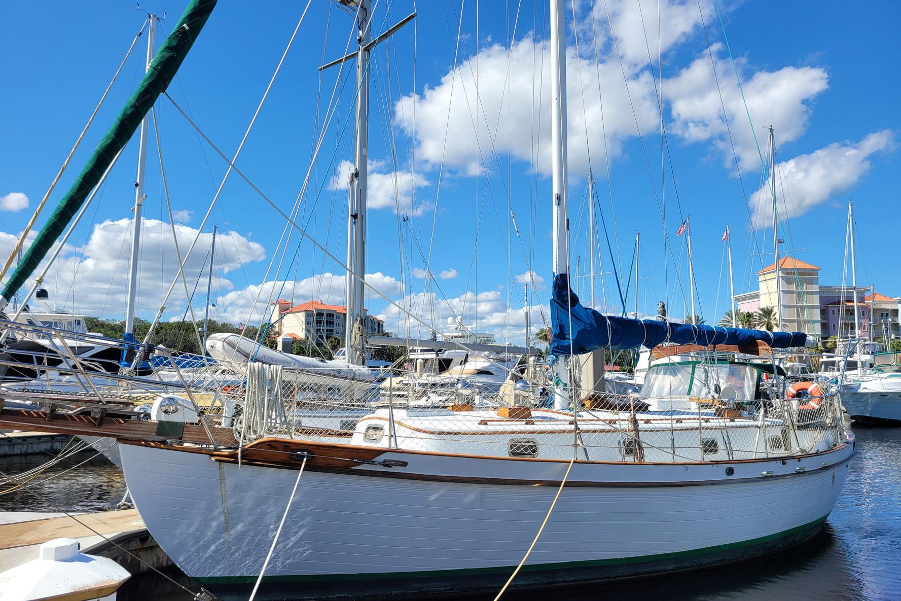1984 Tayana 37