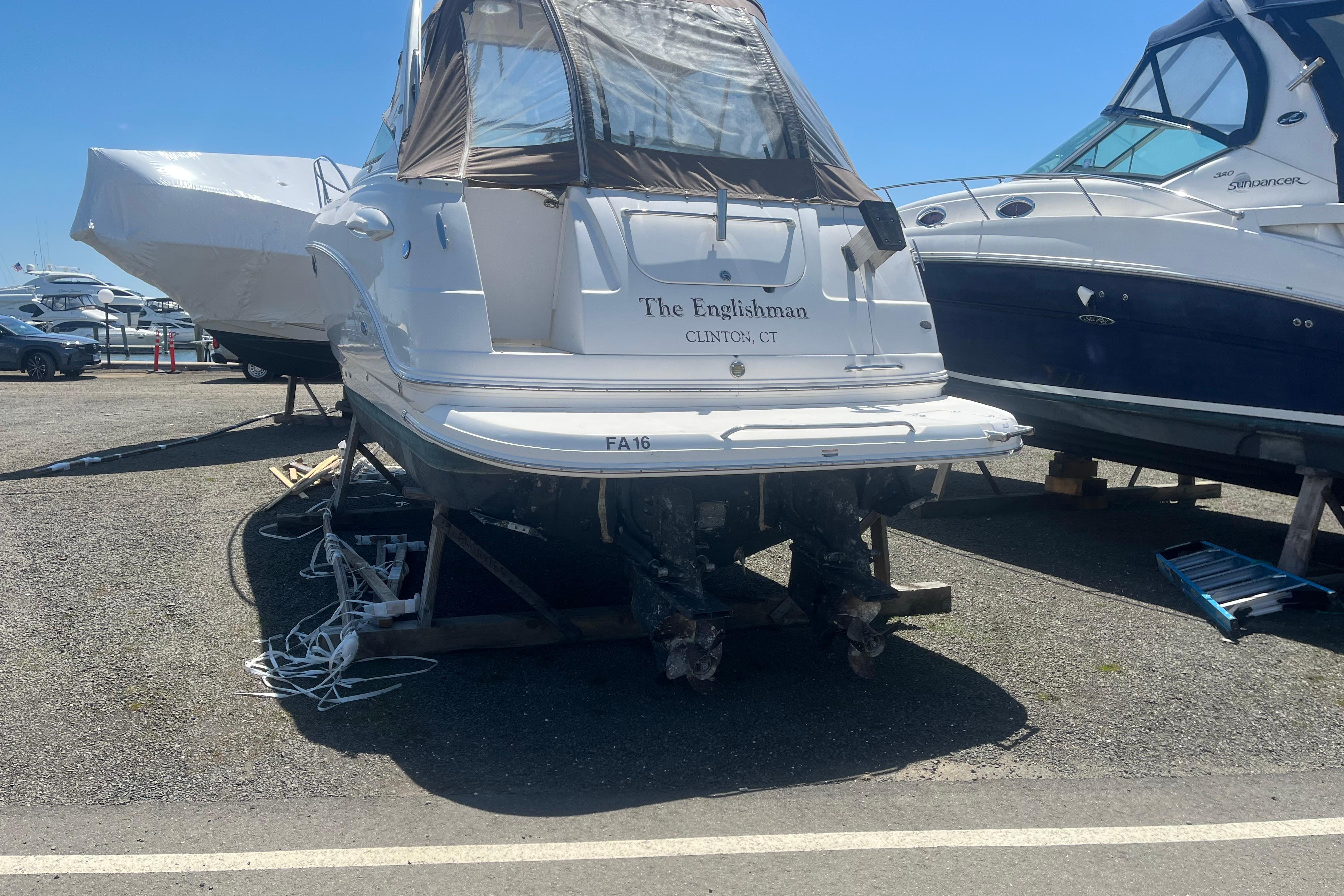 2005 Chaparral 290 Signature