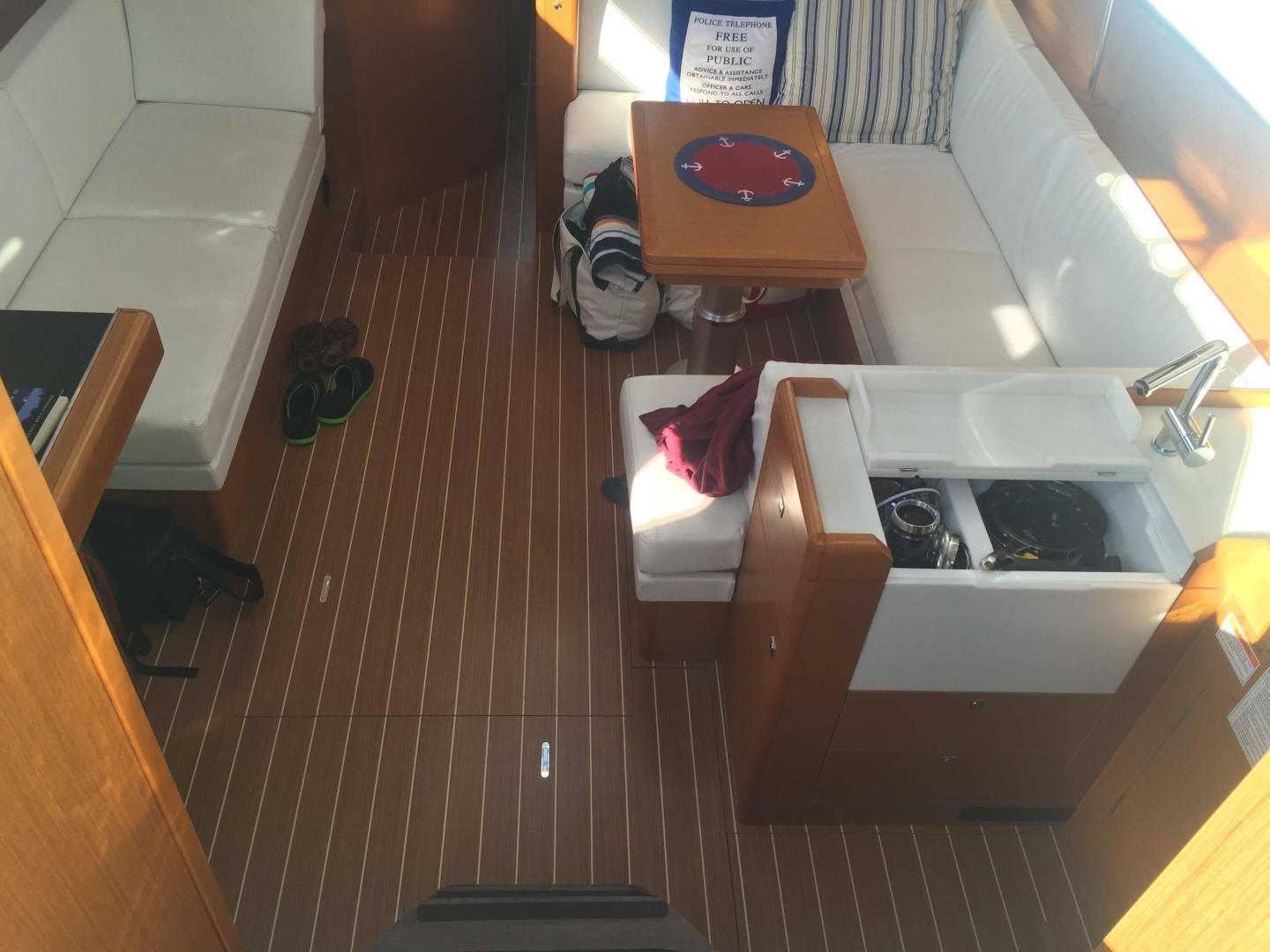 2016 Jeanneau 44 DS - Image 5