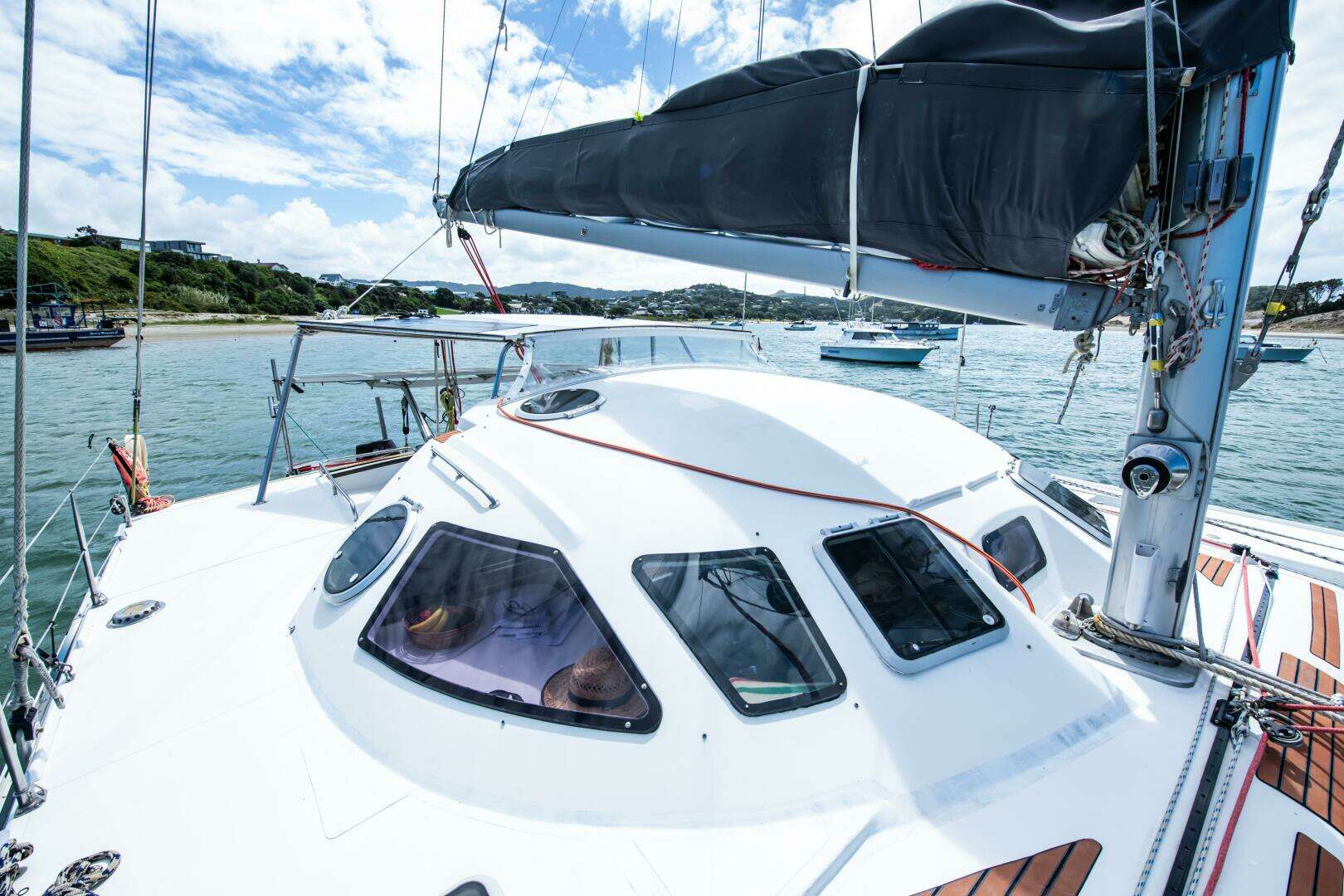 2001 Outremer 45 - Image 5