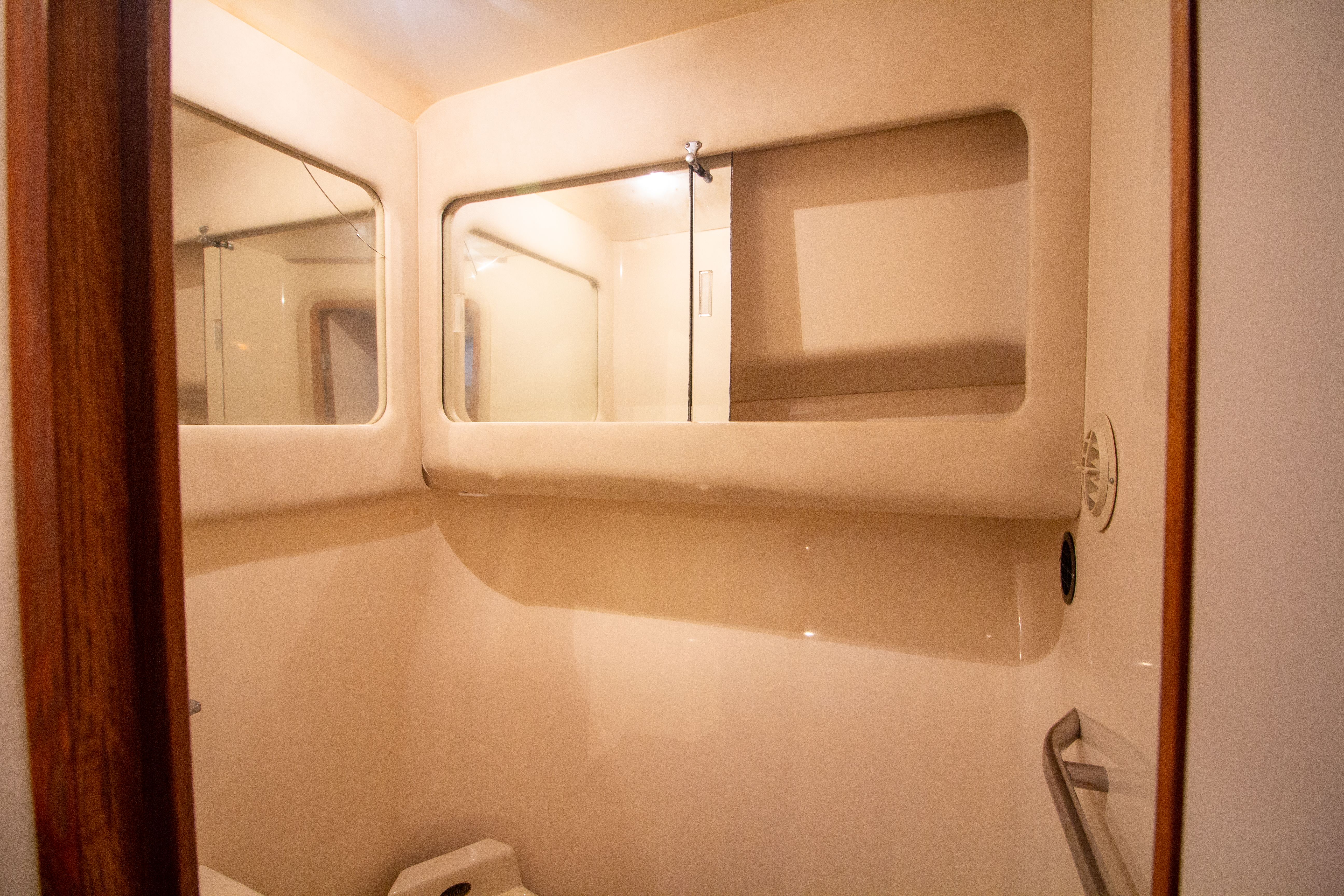 1993 Sea Ray 440 Express Bridge - 52
