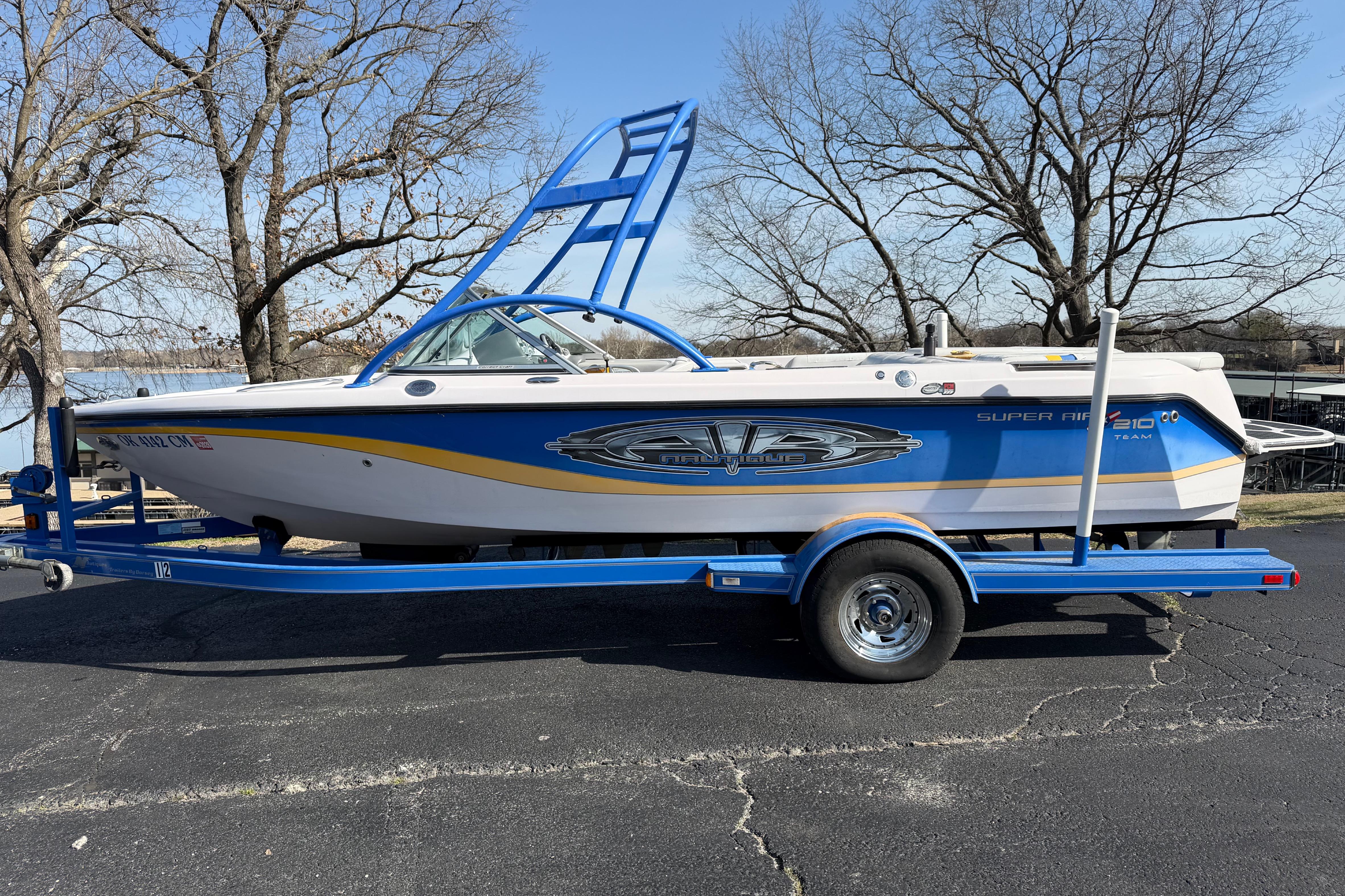 2004 Nautique Super Air Nautique 210