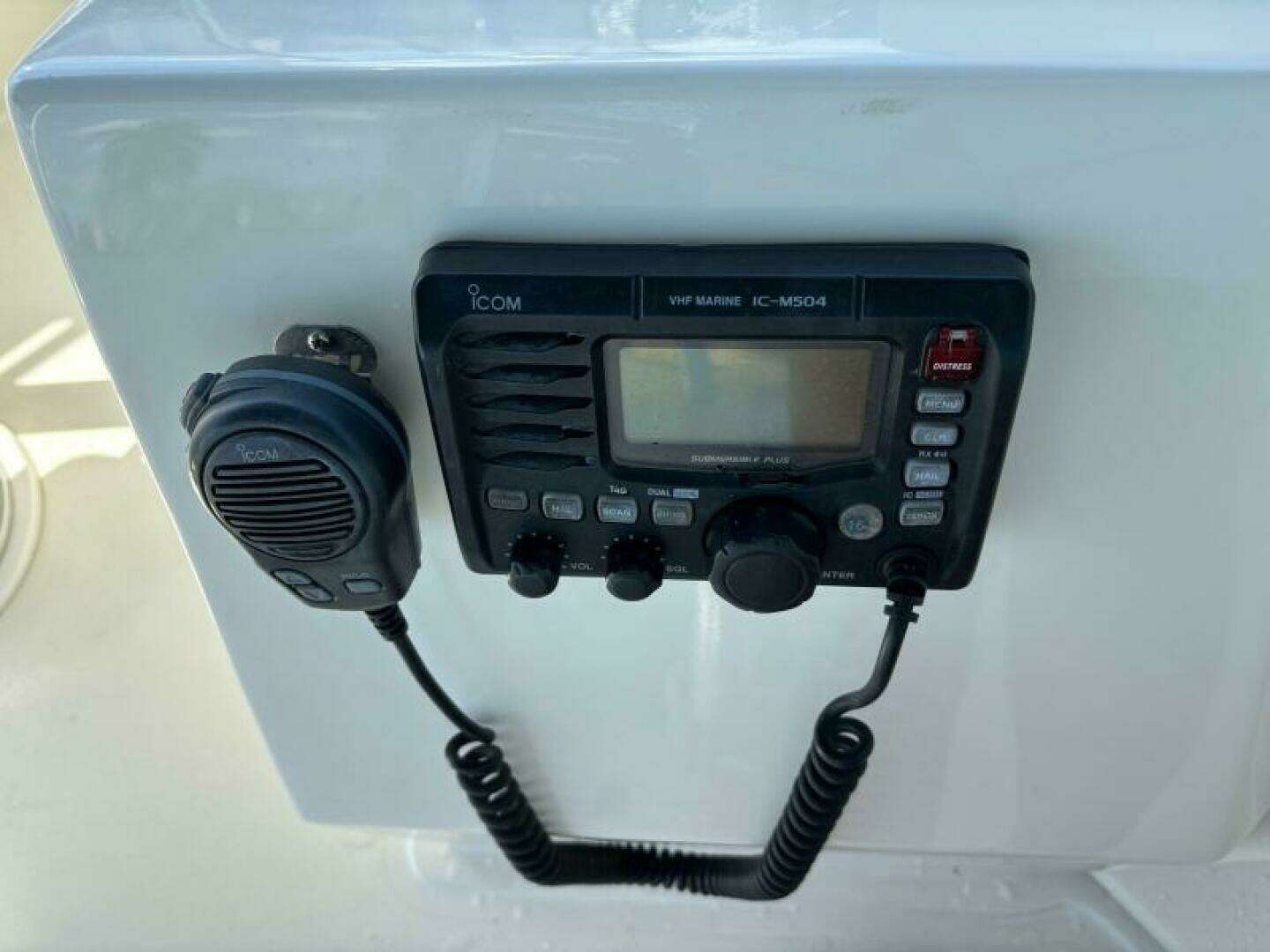 2004 Sabreline 36 Sedan - Image 16