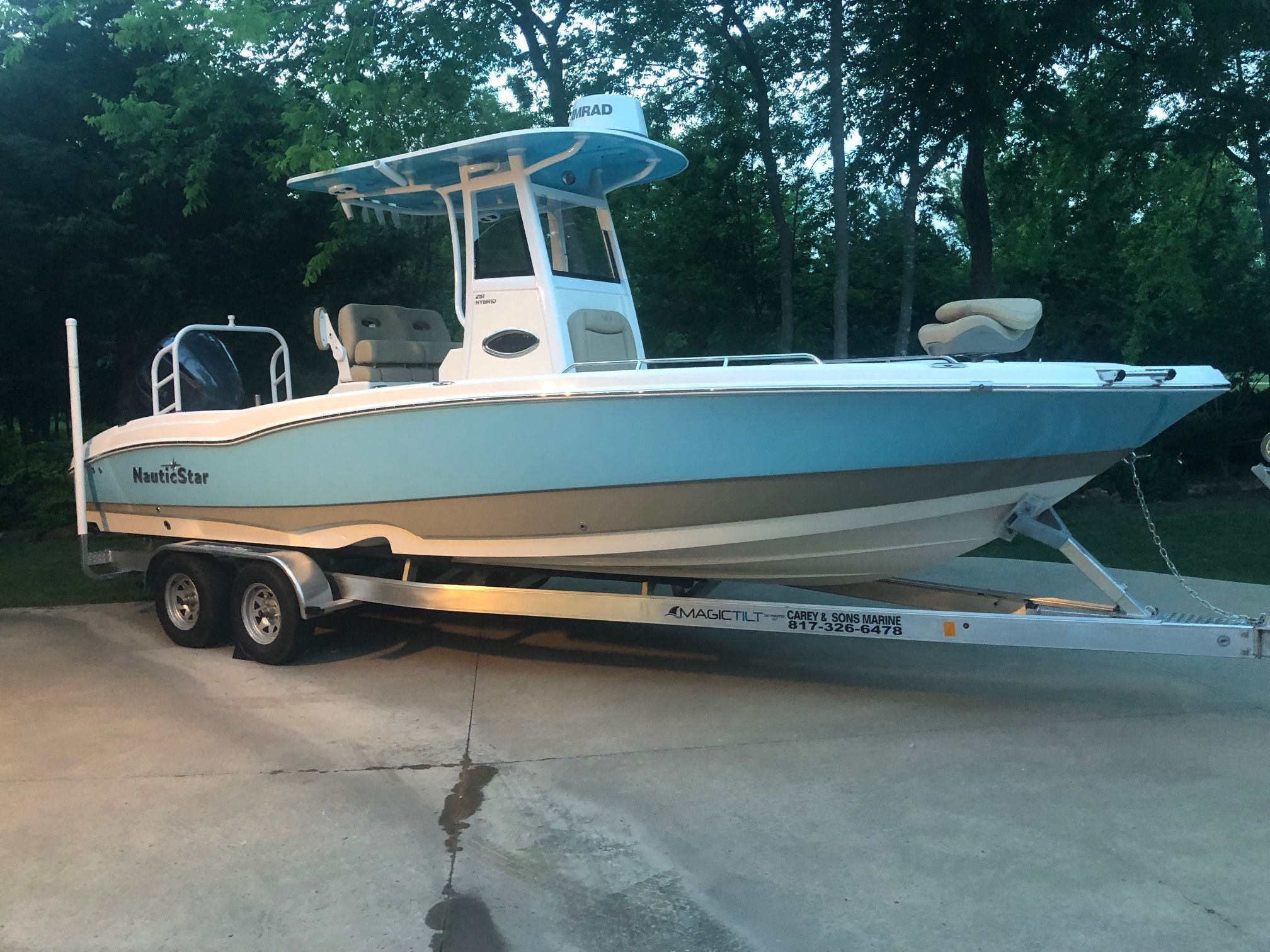 2019 NauticStar 251 Hybrid - 7
