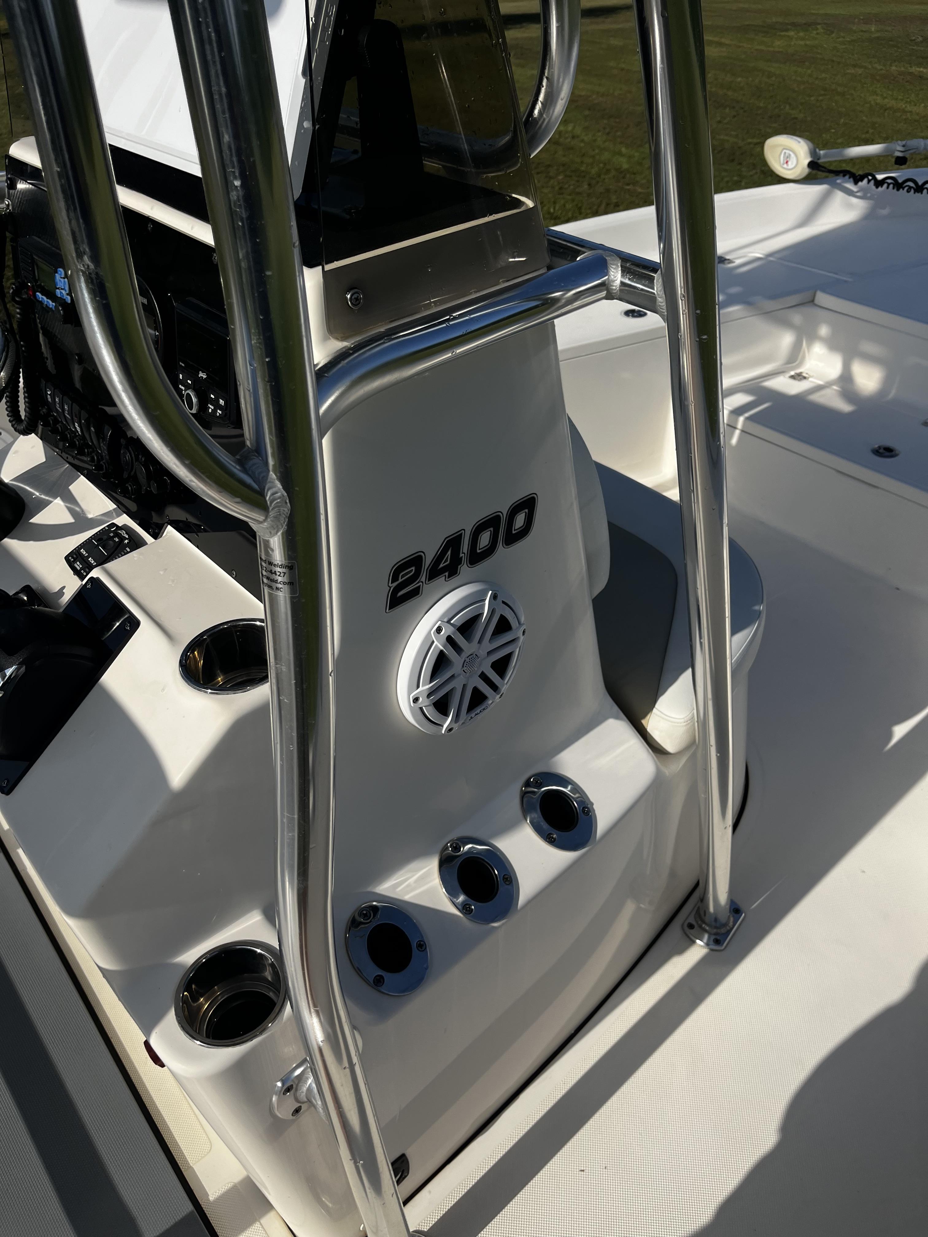 2021 Bulls Bay 2400 - 41