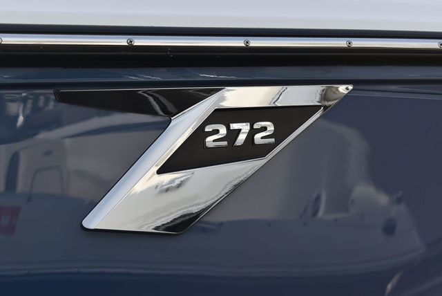 2025 Blackfin 272 DC - 48