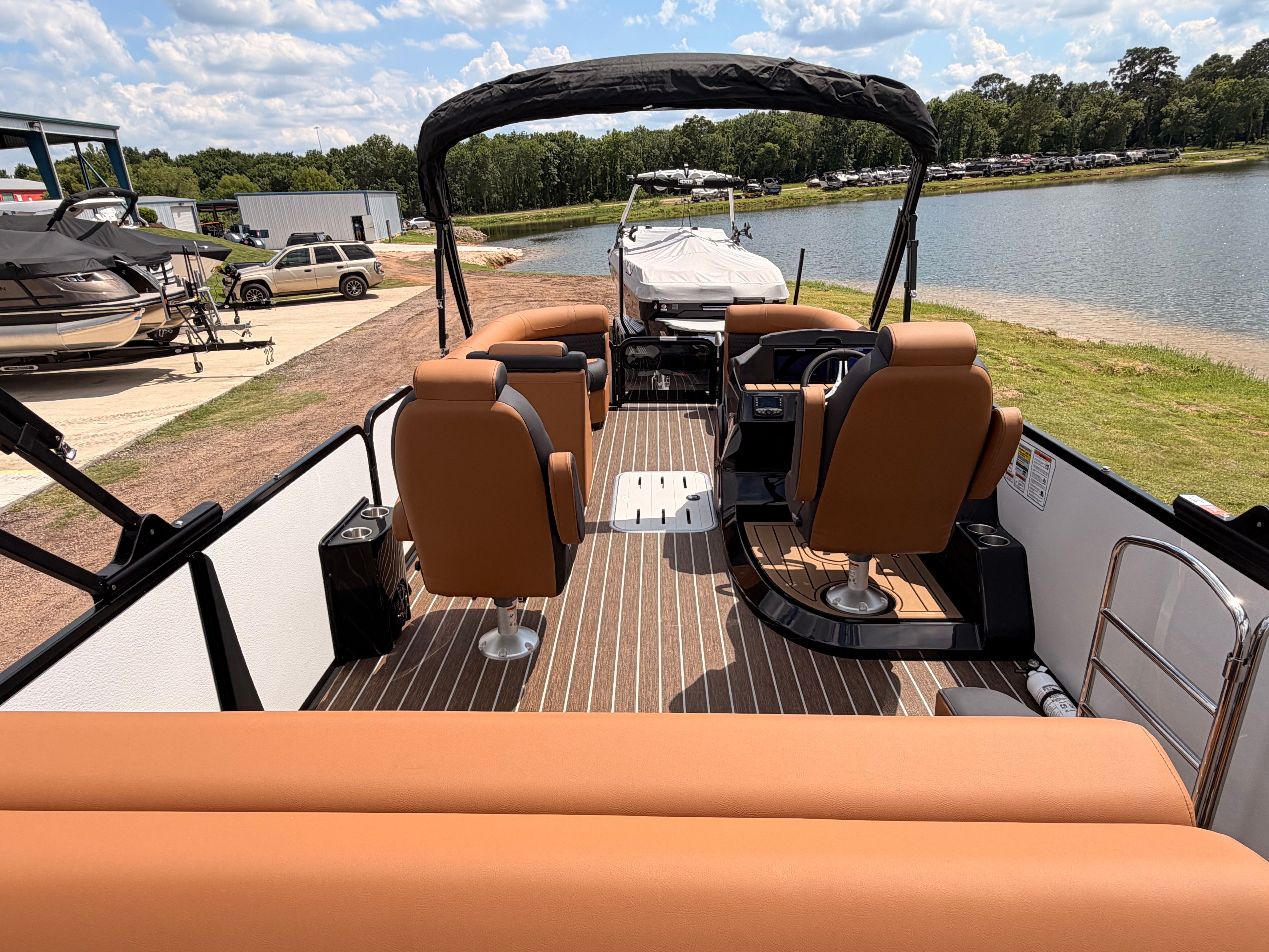 2026 PREMIER 250 SOLARIS RL CL - Image 20