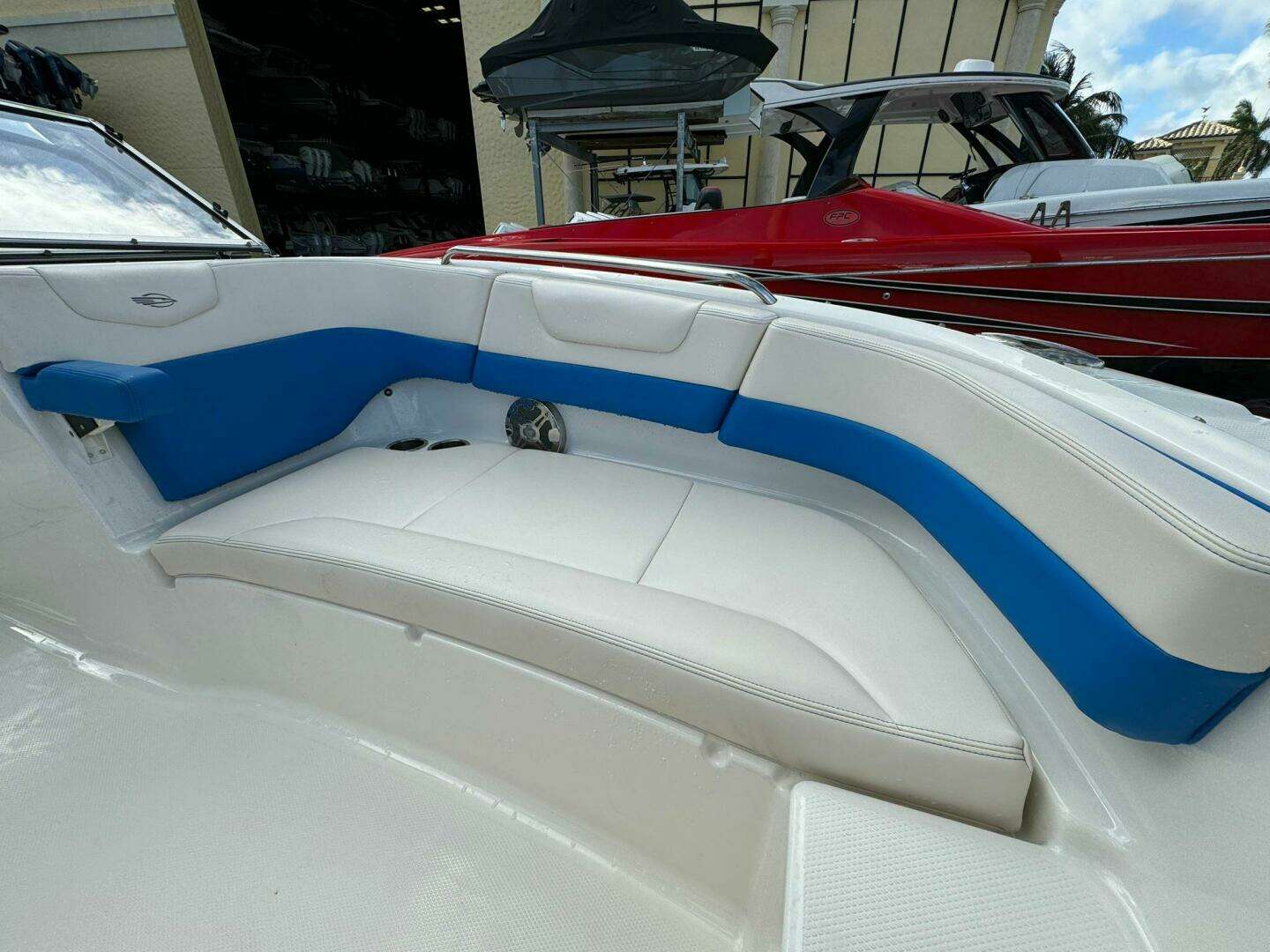 2017 Chaparral 250 Suncoast - Image 10