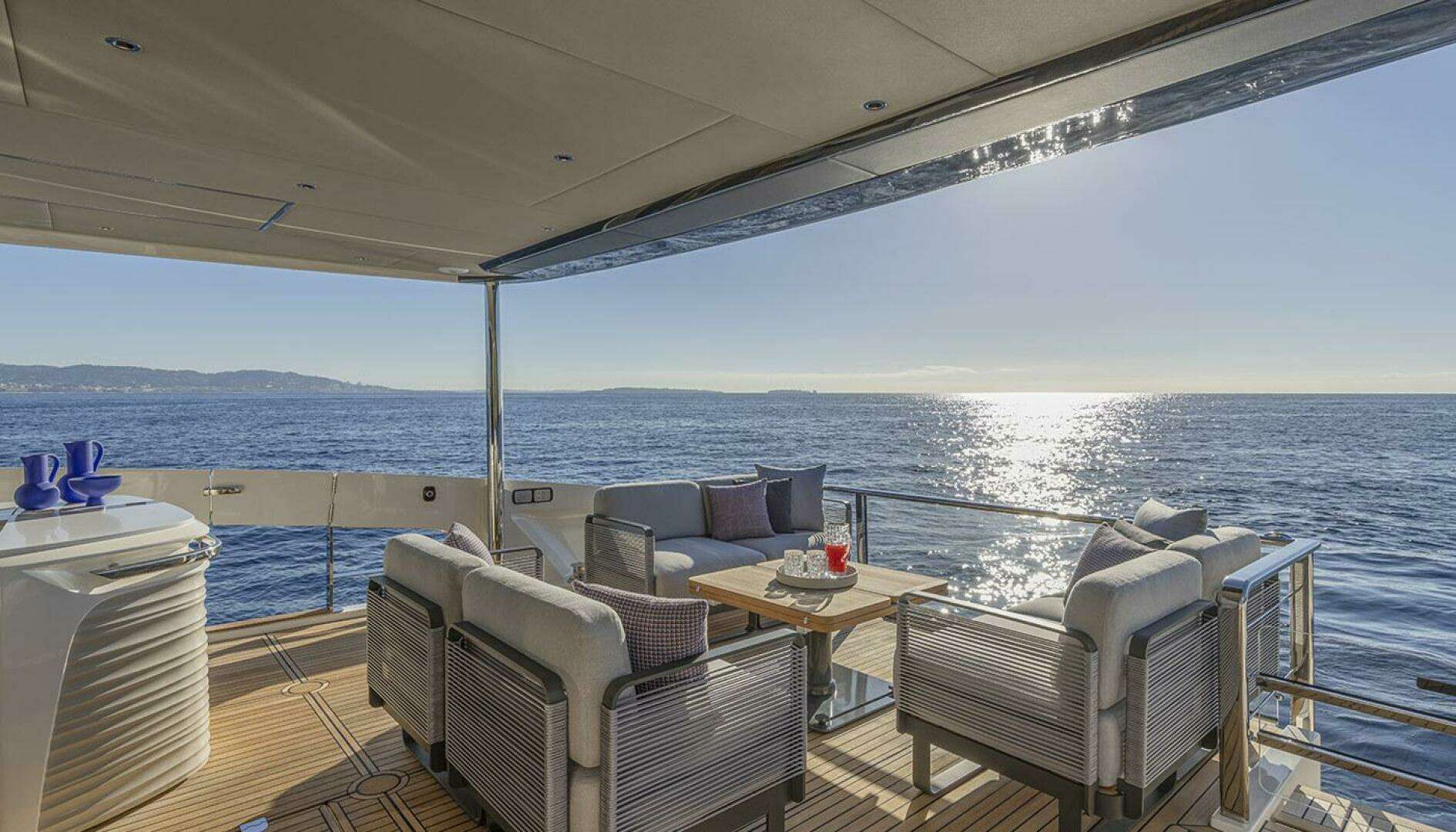 2027 Absolute Navetta 75 - Image 13