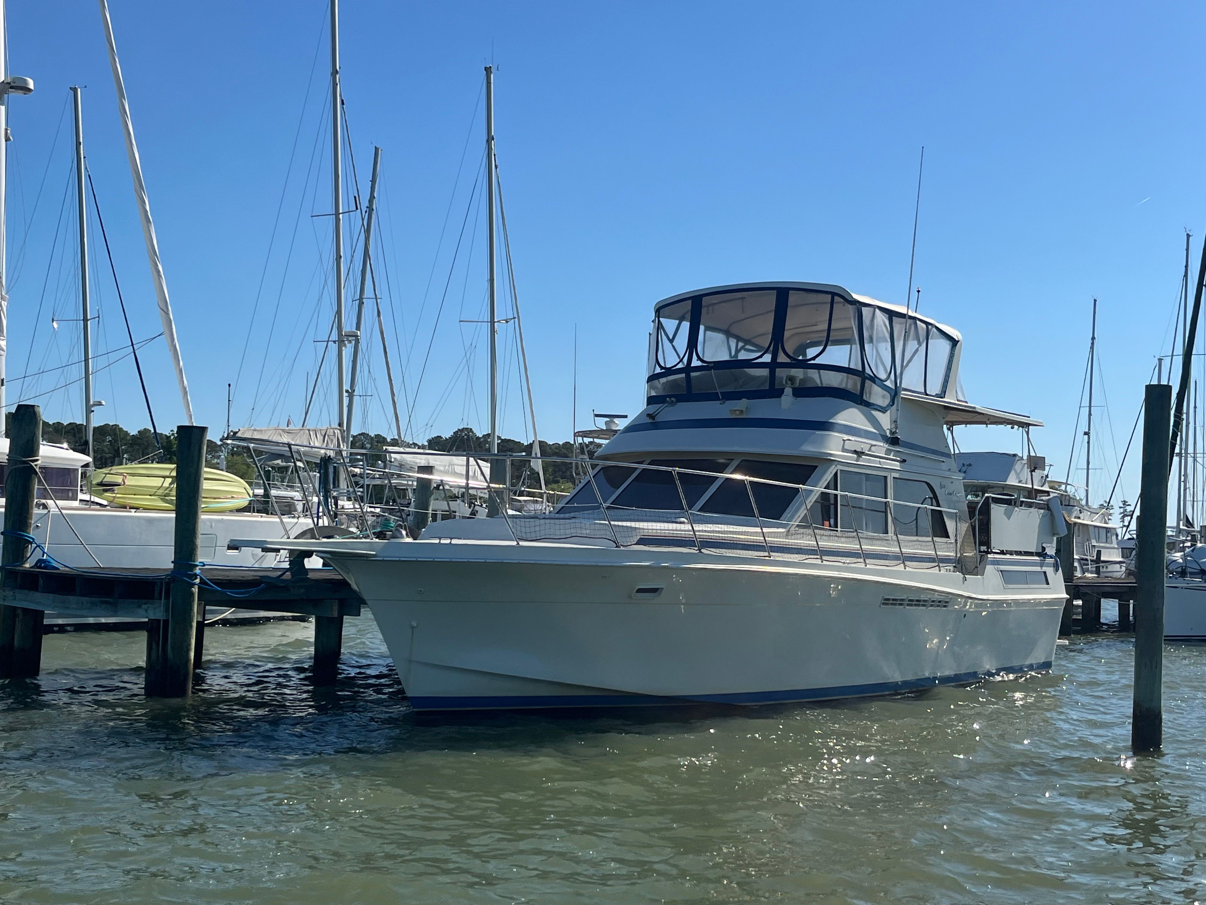 1987 Chris-Craft Catalina