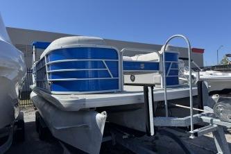2021 Godfrey Sweetwater 2286 C