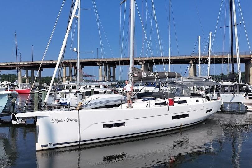 2022 Dufour 530