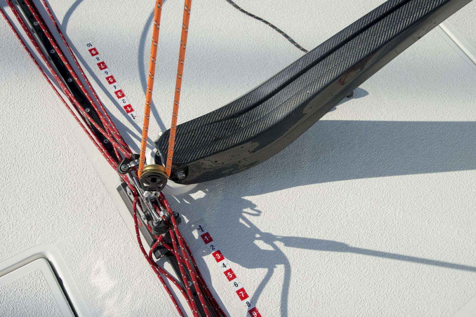 2026 Italia Yachts 9.98 - Image 6