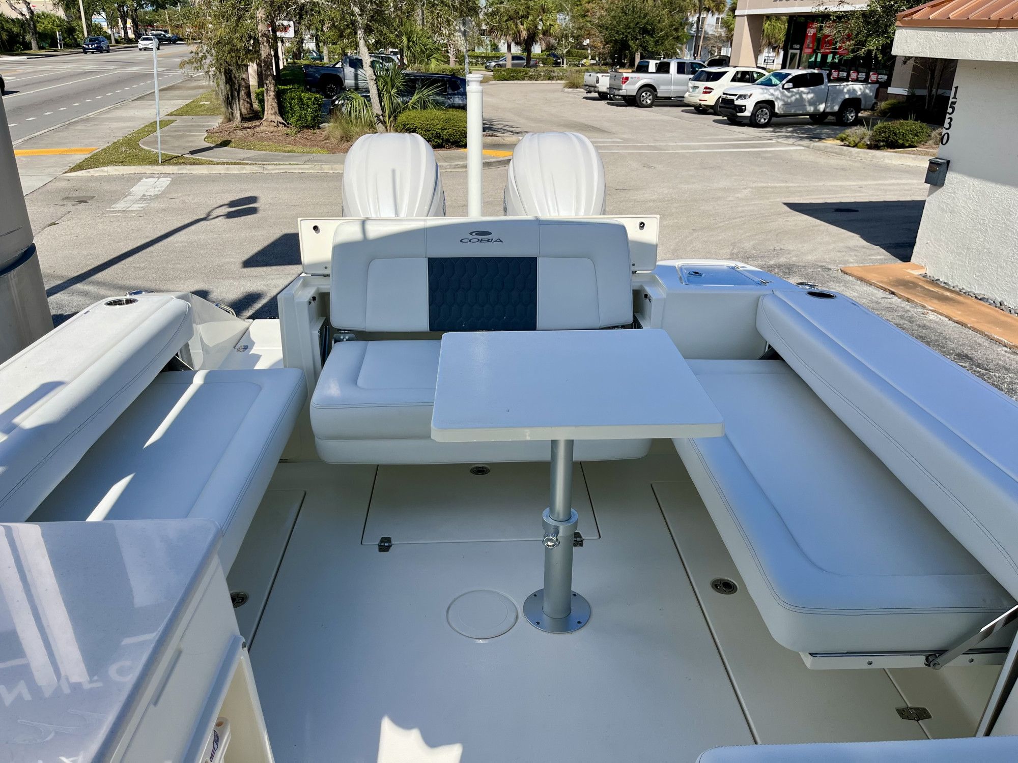 2026 Cobia 280 Dual Console - 32