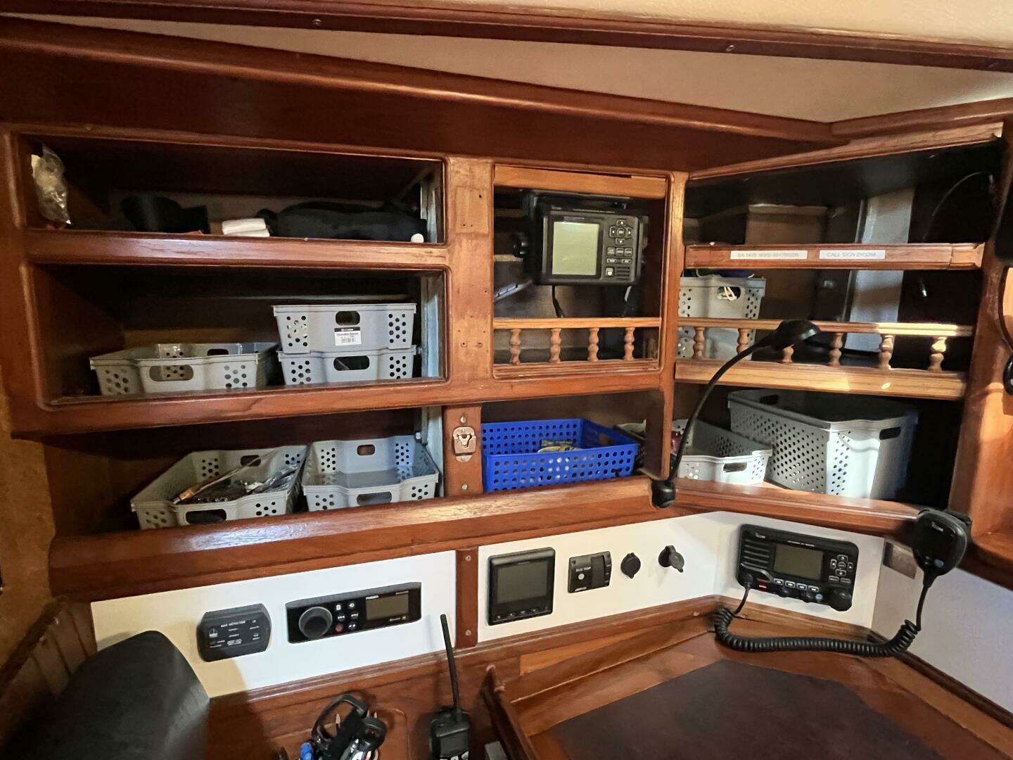 1993 Med Marine Montevideo - Image 51