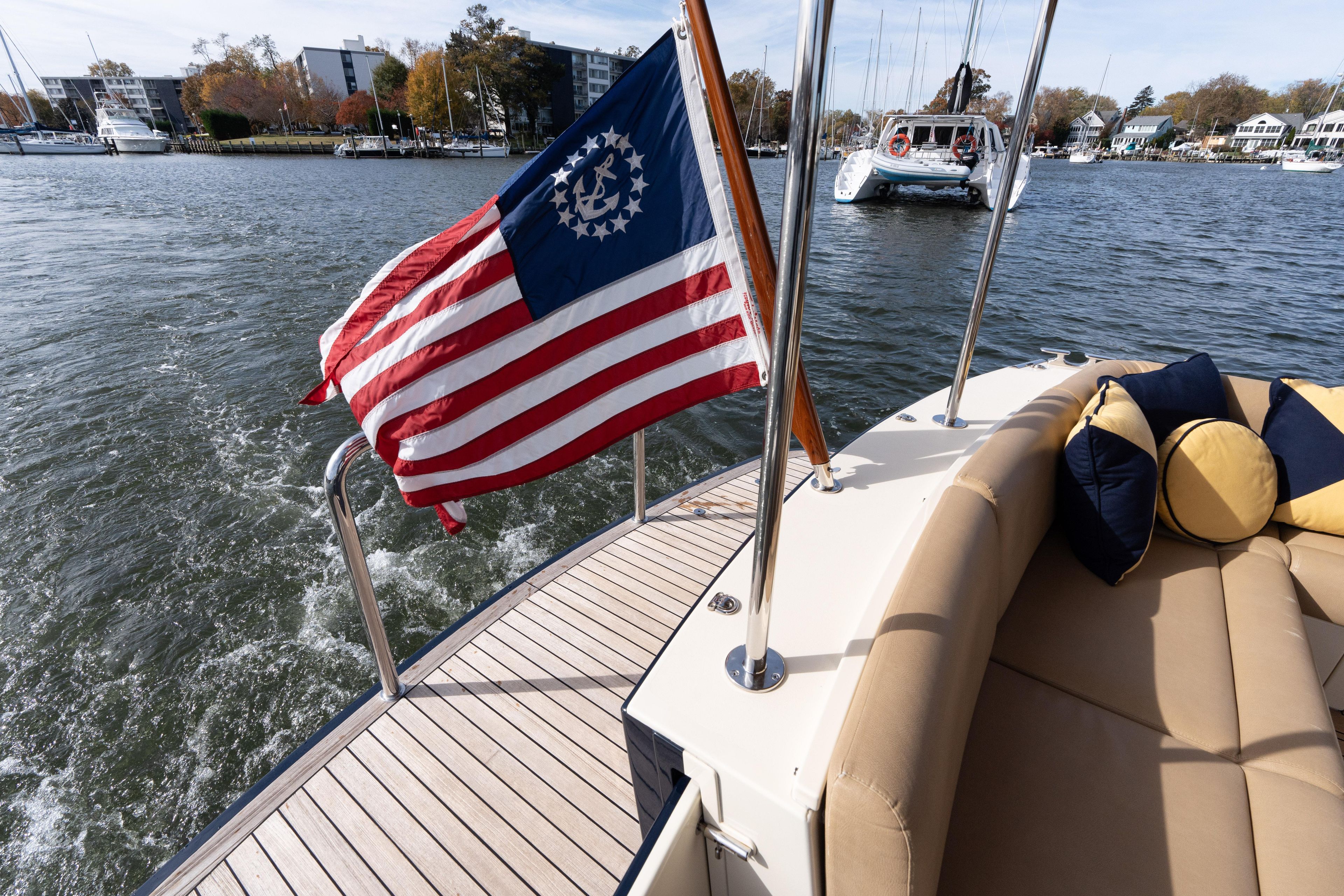 2016 Palm Beach Motor Yachts PB50 - 21