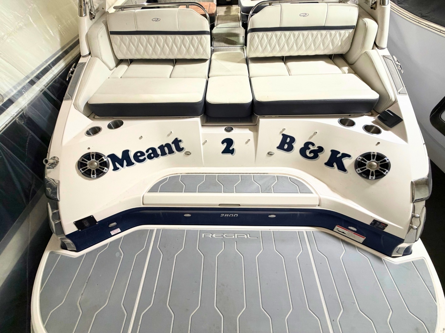 2019 Regal 2800 Bowrider - Image 15