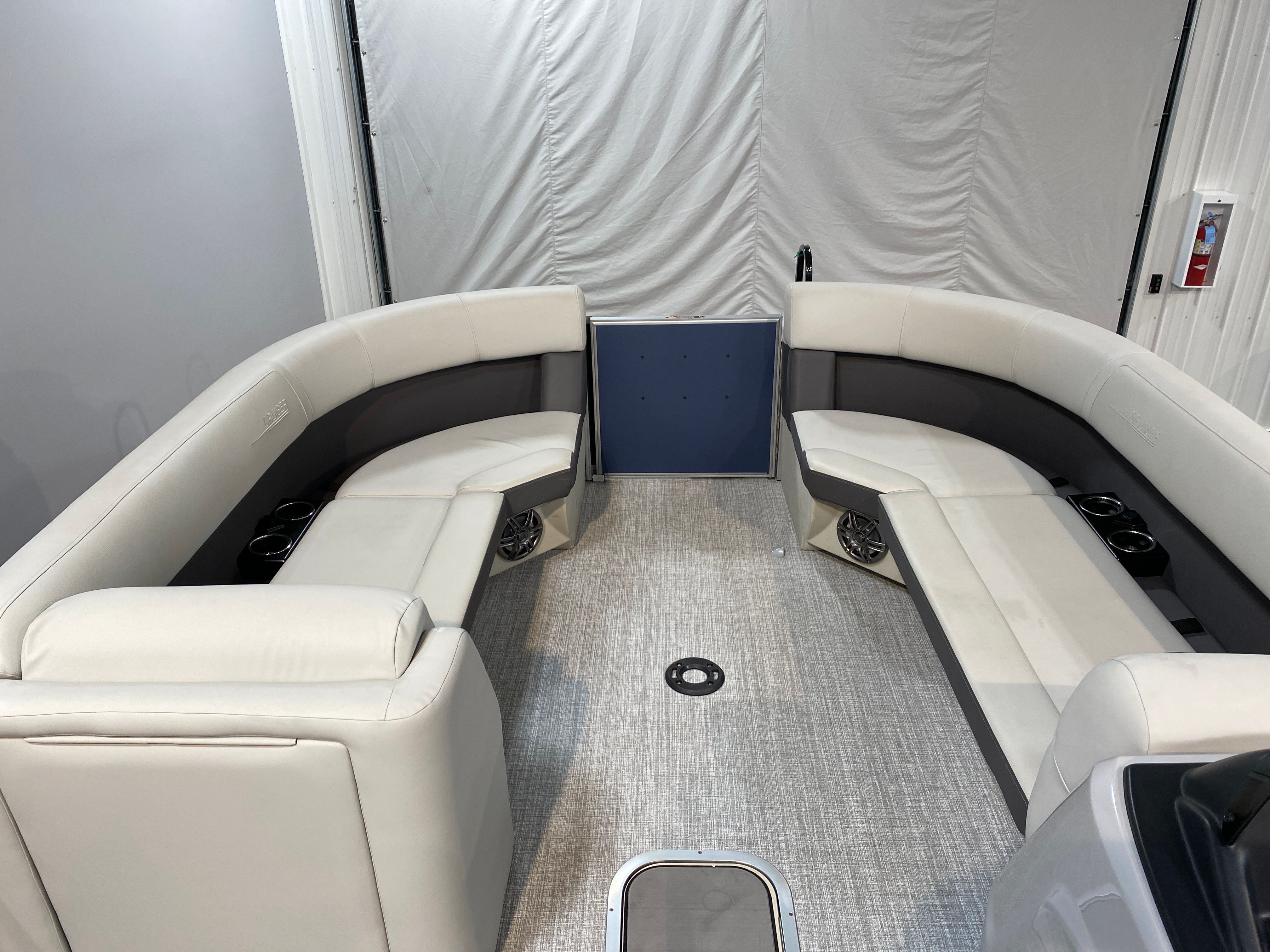 2025 Harris Cruiser 230 - 10