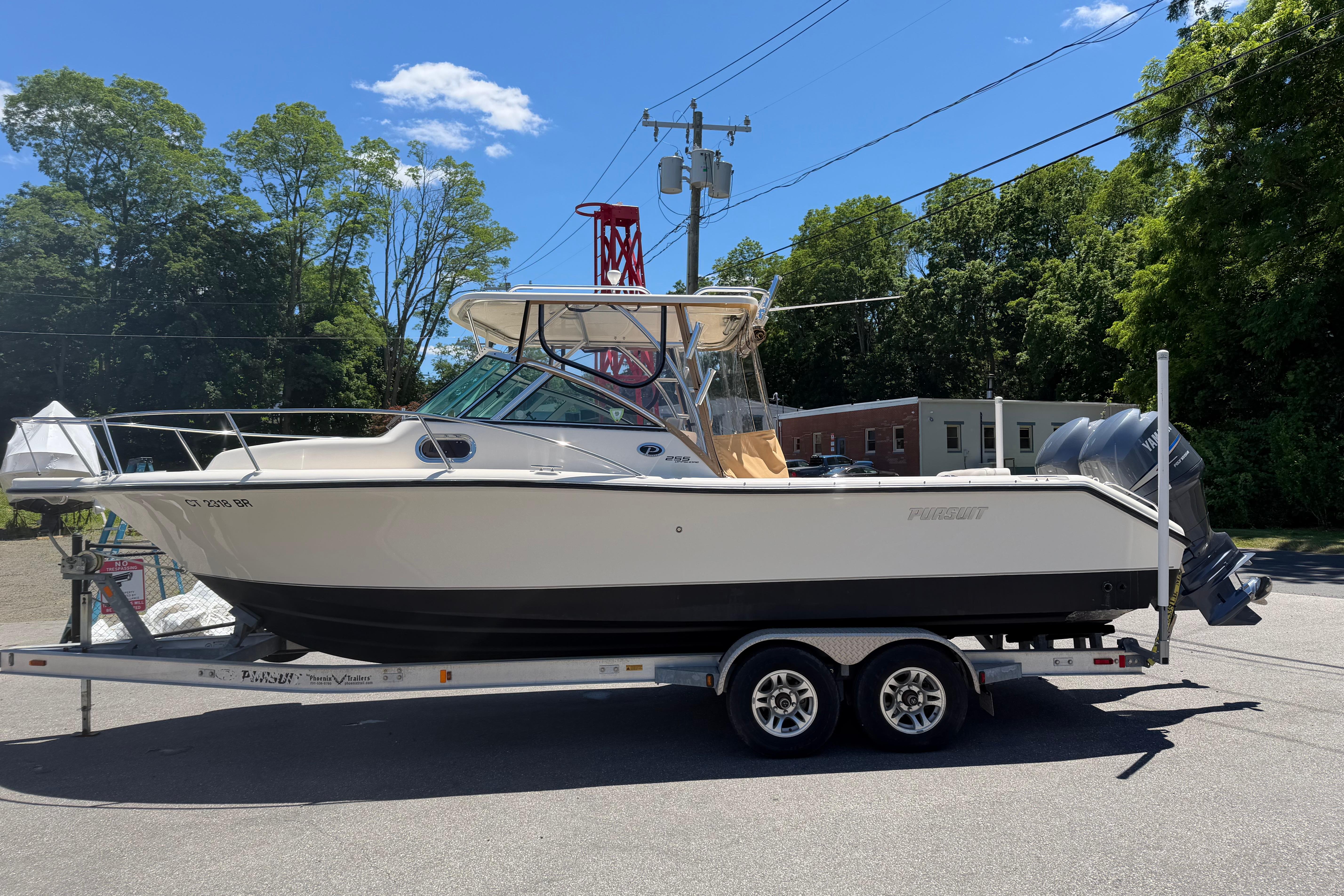 2010 Pursuit OS 255 Offshore