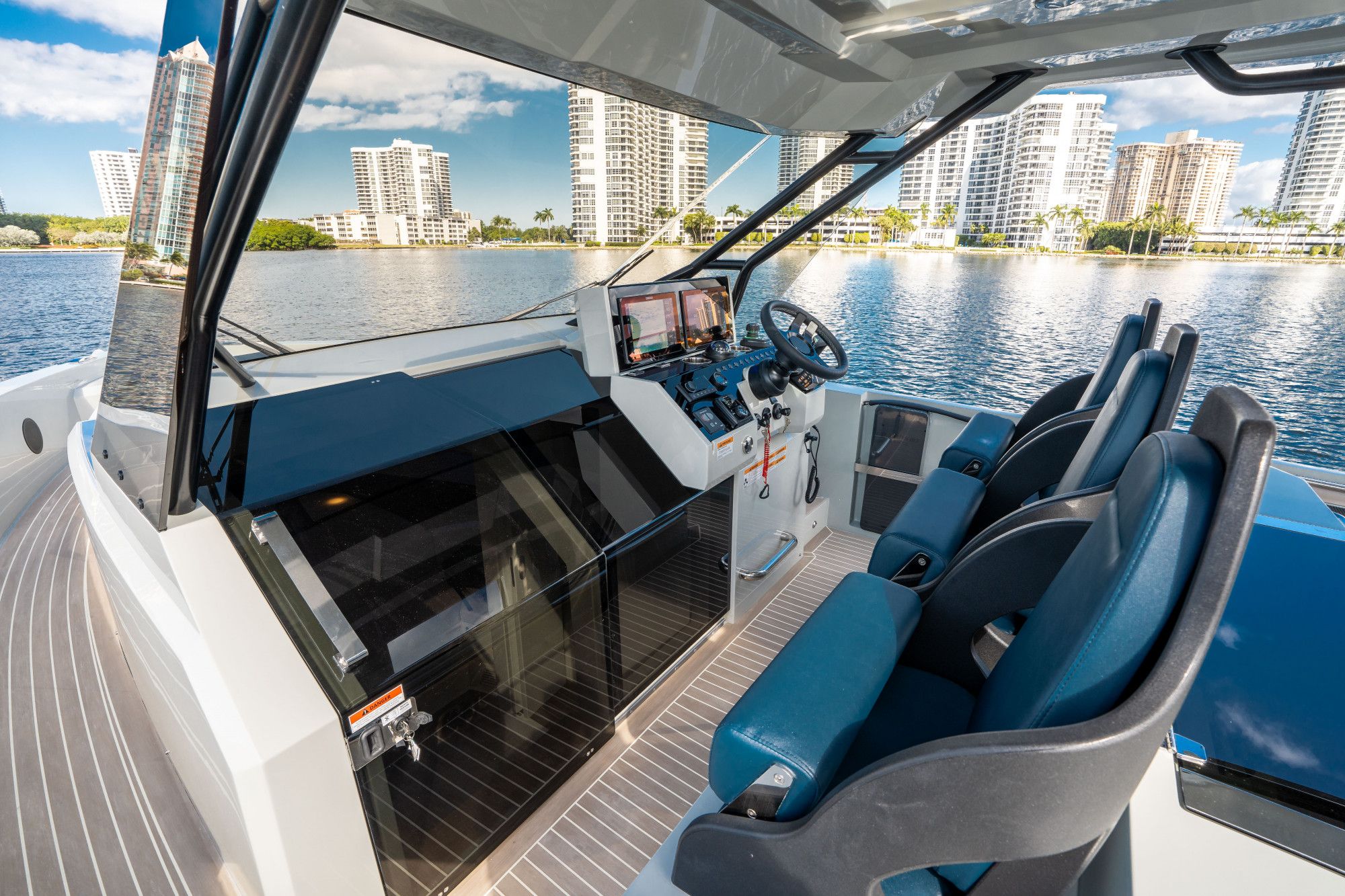 2025 De Antonio Yachts D36 OPEN - 24