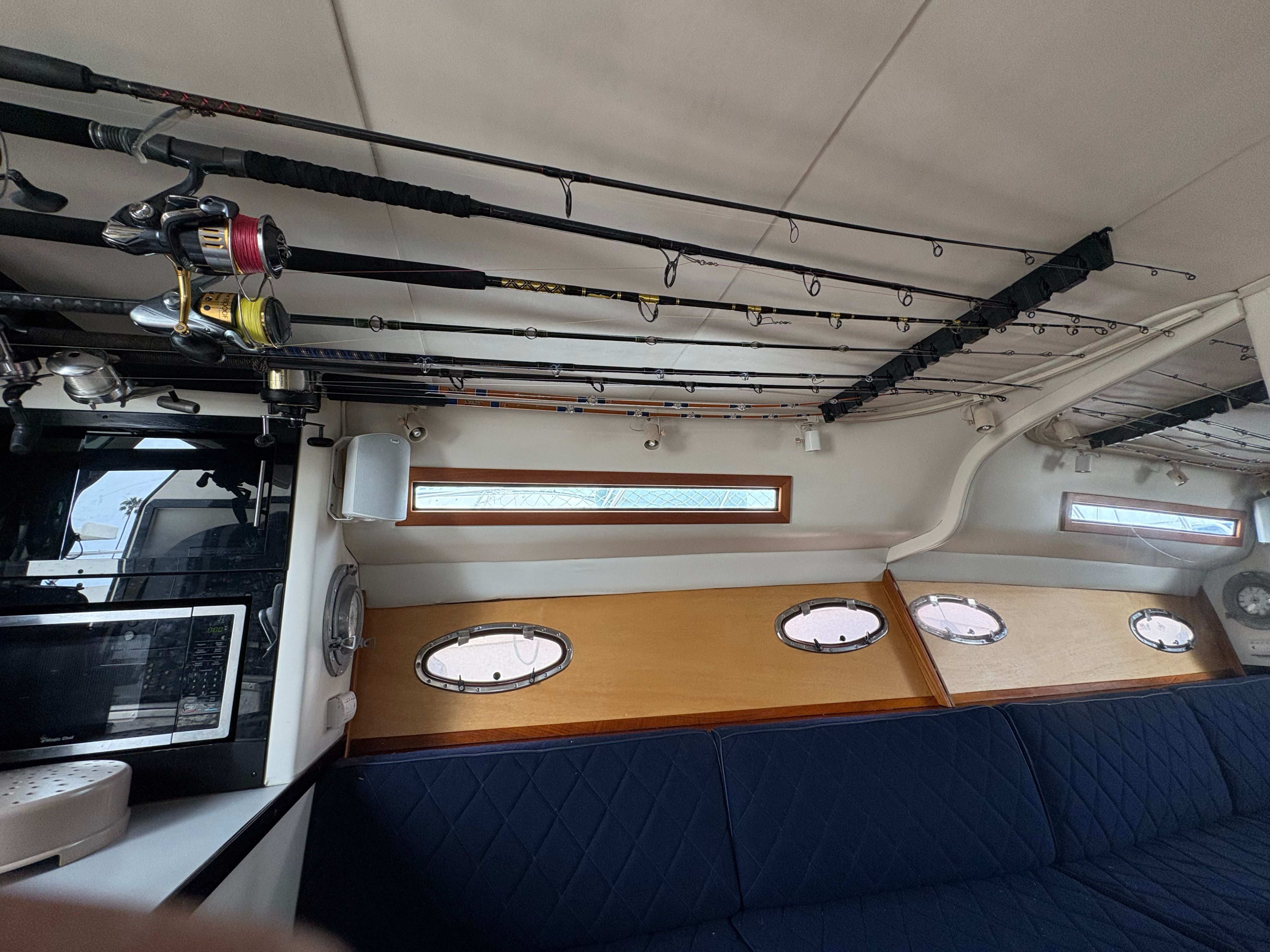 1989 Navigator 336 FlyBridge - 7