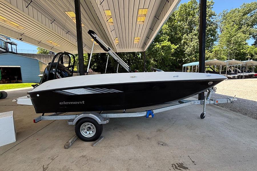 2026 Bayliner Element E18