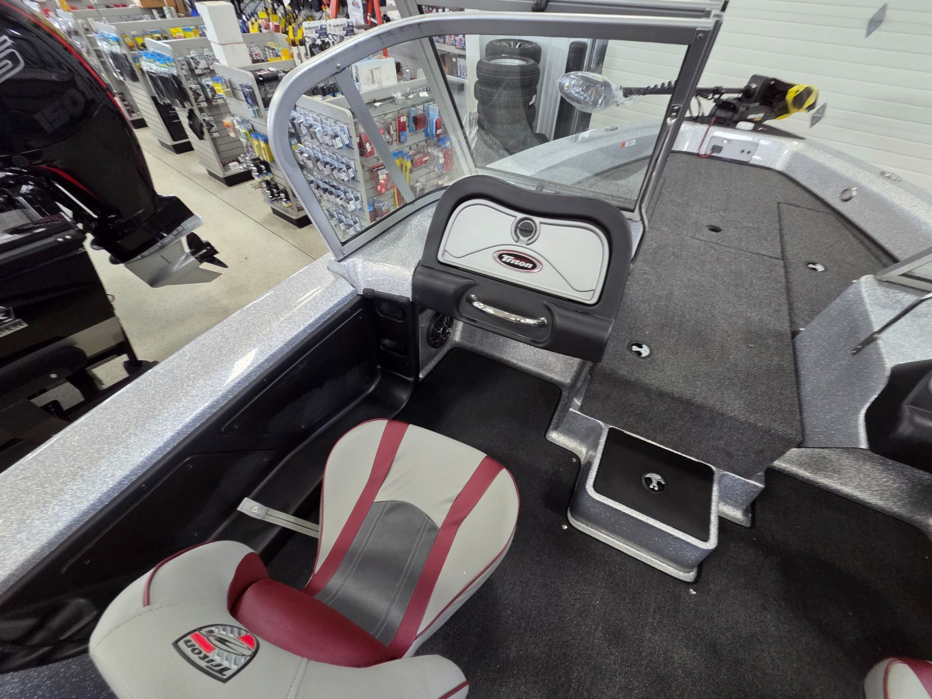 2026 Triton 186 Allure - 12