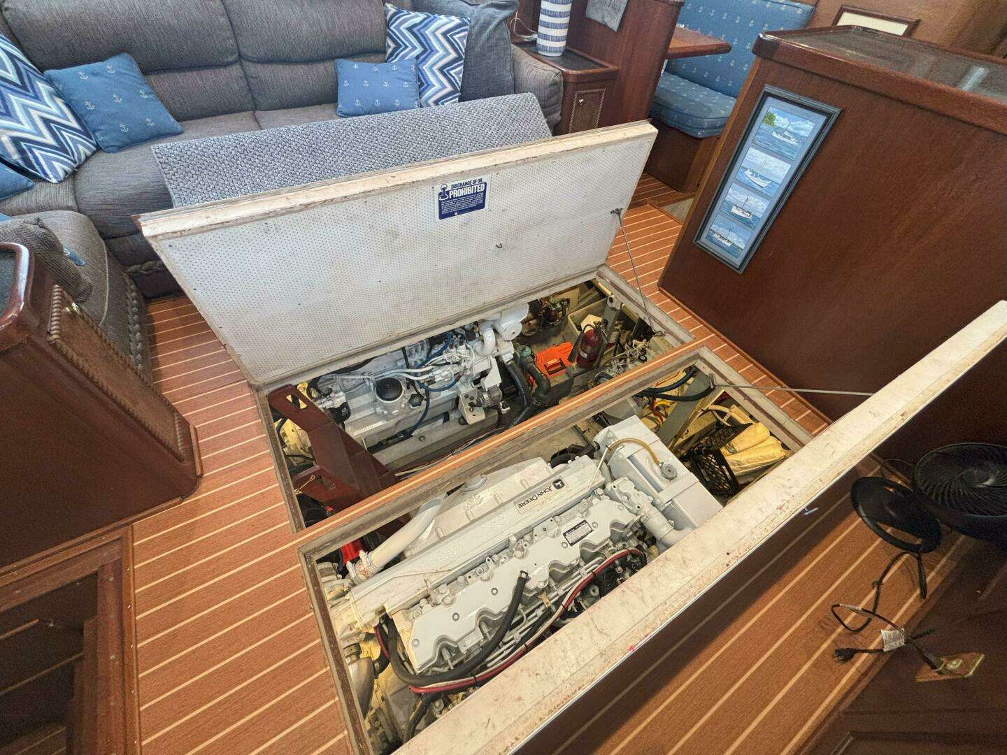 1972 Matthews 4 Flush Deck - Image 47