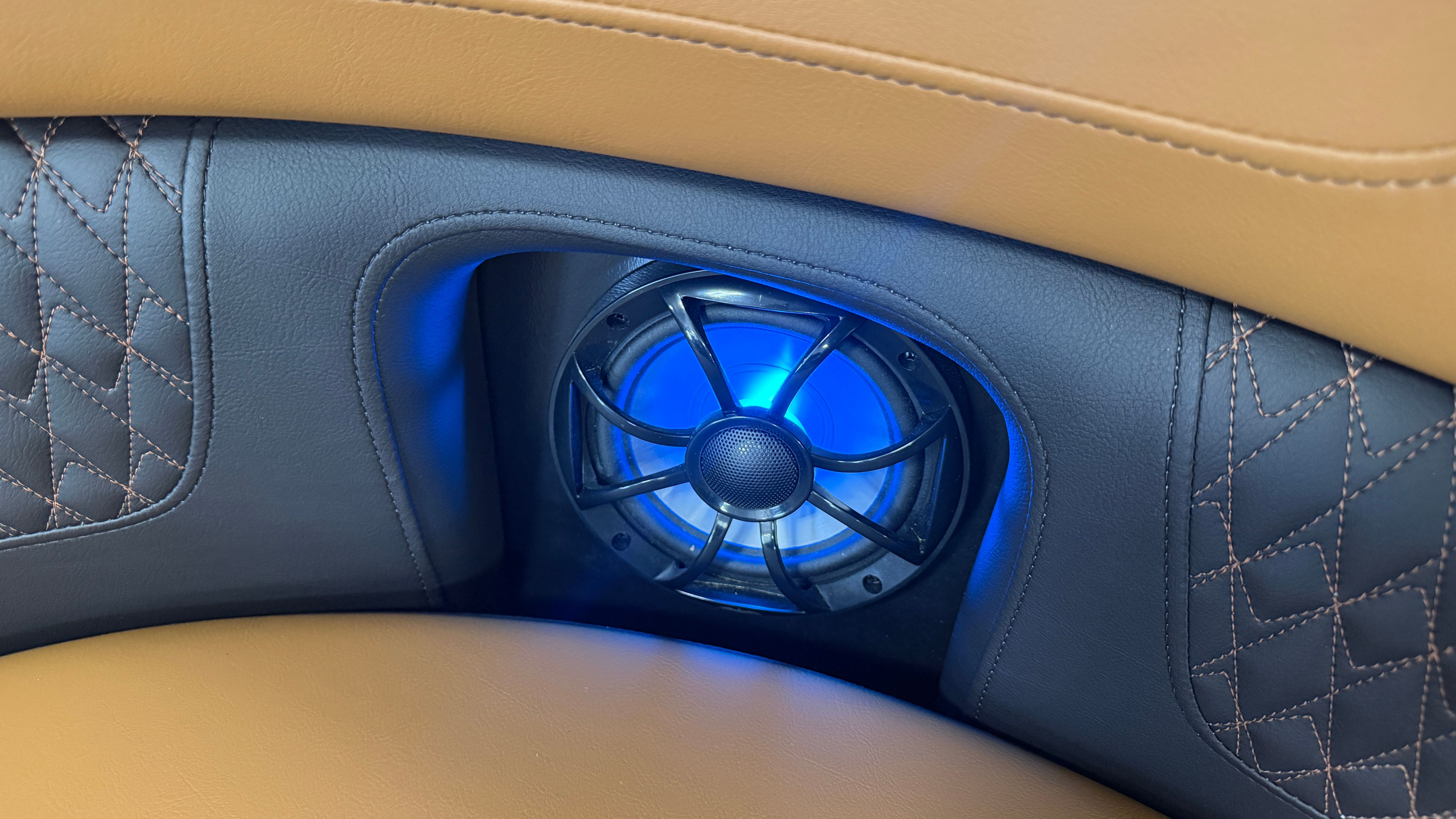2026 Premier 230 Solaris - 28