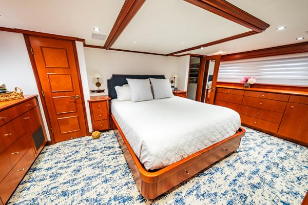 Master Looking Aft