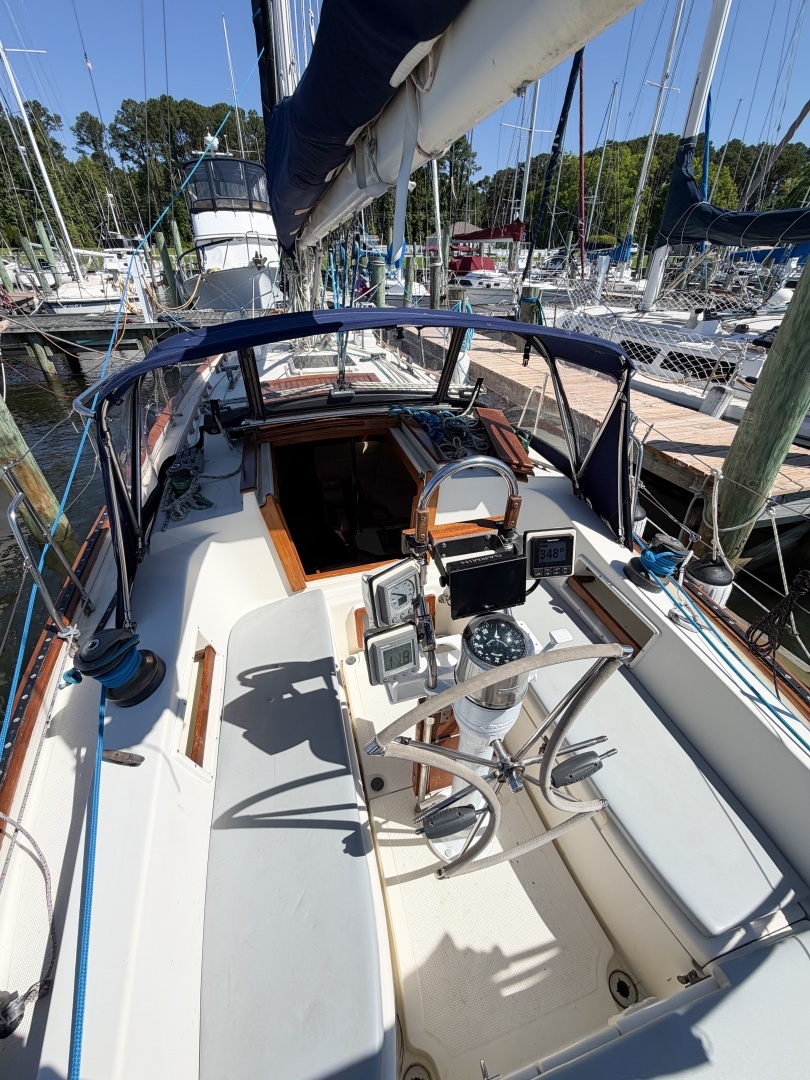 1998 Pacific Seacraft 37 - Image 59