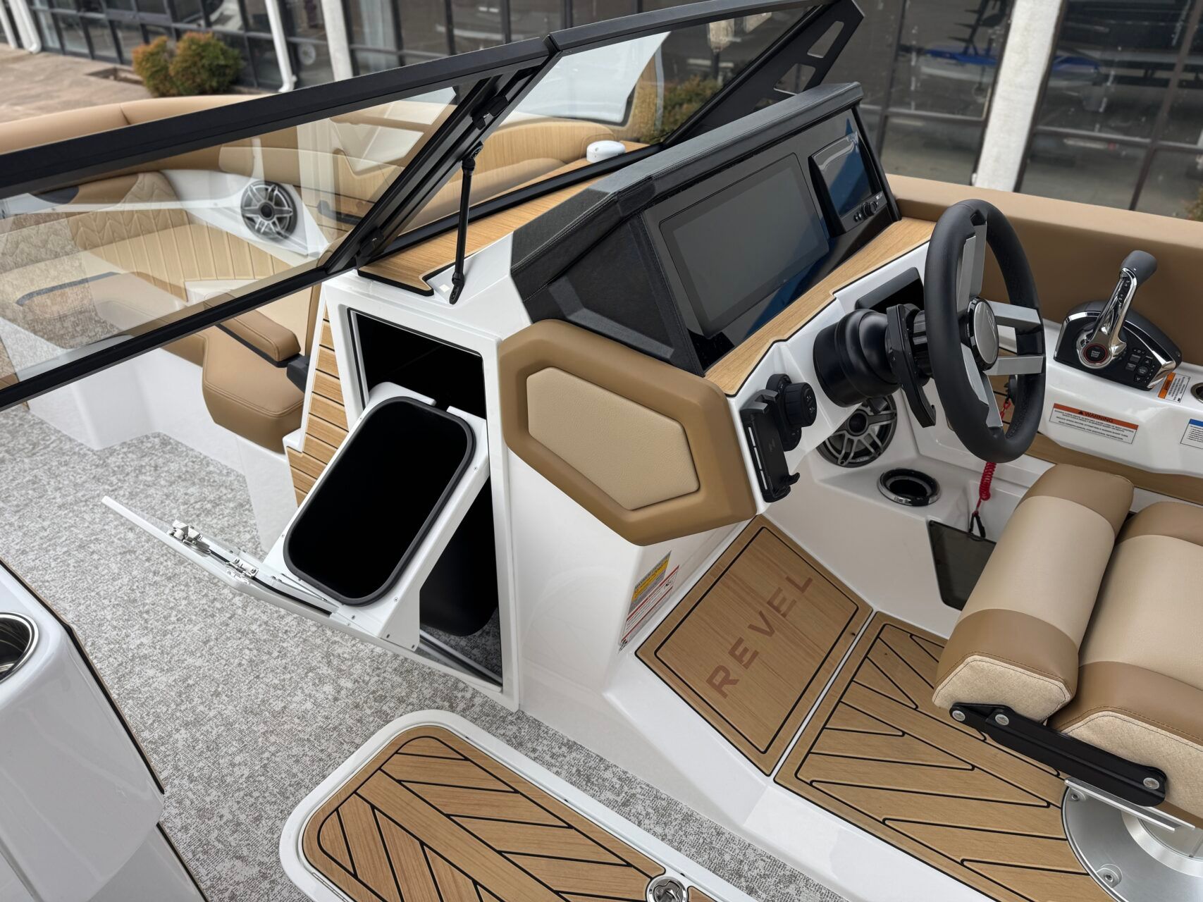 2026 Revel RS25 - 13