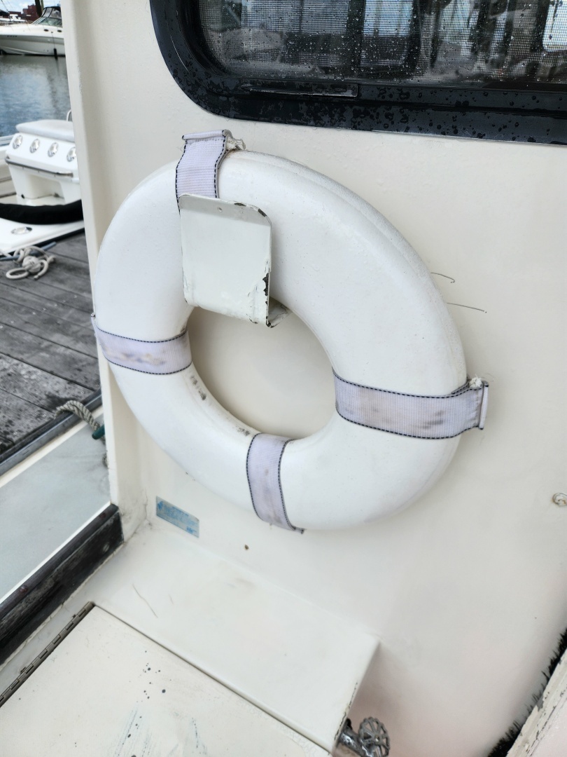 1988 Duffy Lobster Yacht - Image 20