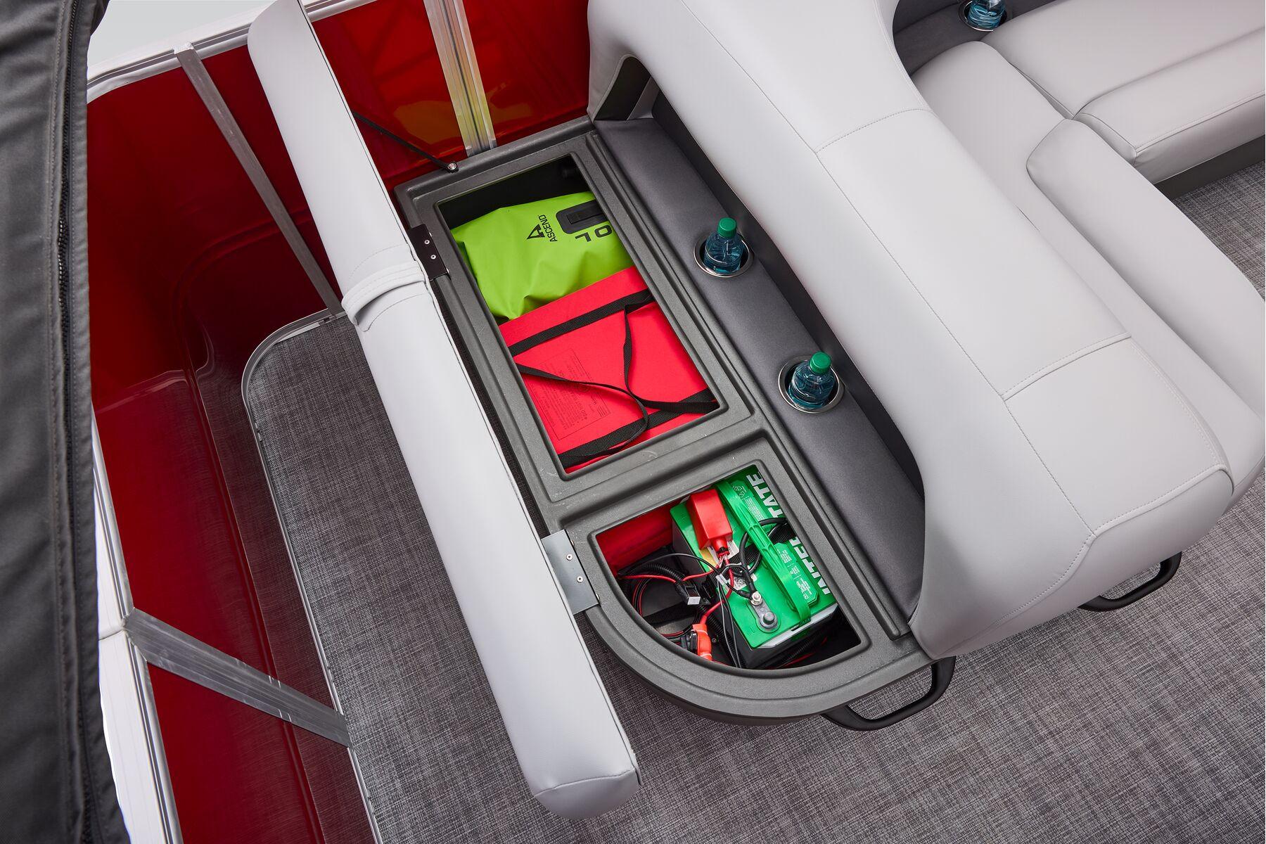 2026 Sun Tracker Party Barge 18 DLX - 65