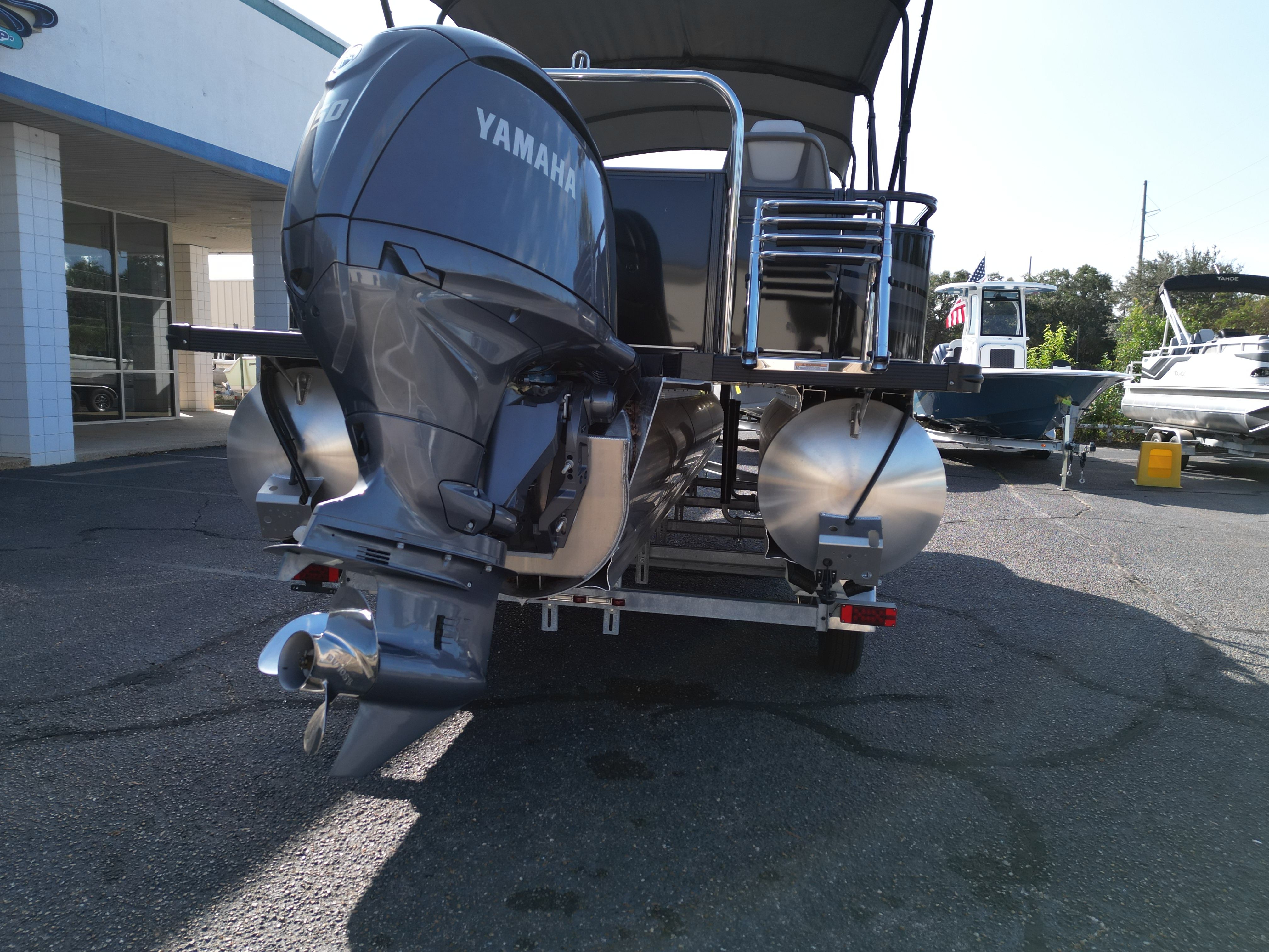 2025 Tahoe SPT85 RF23T - 22