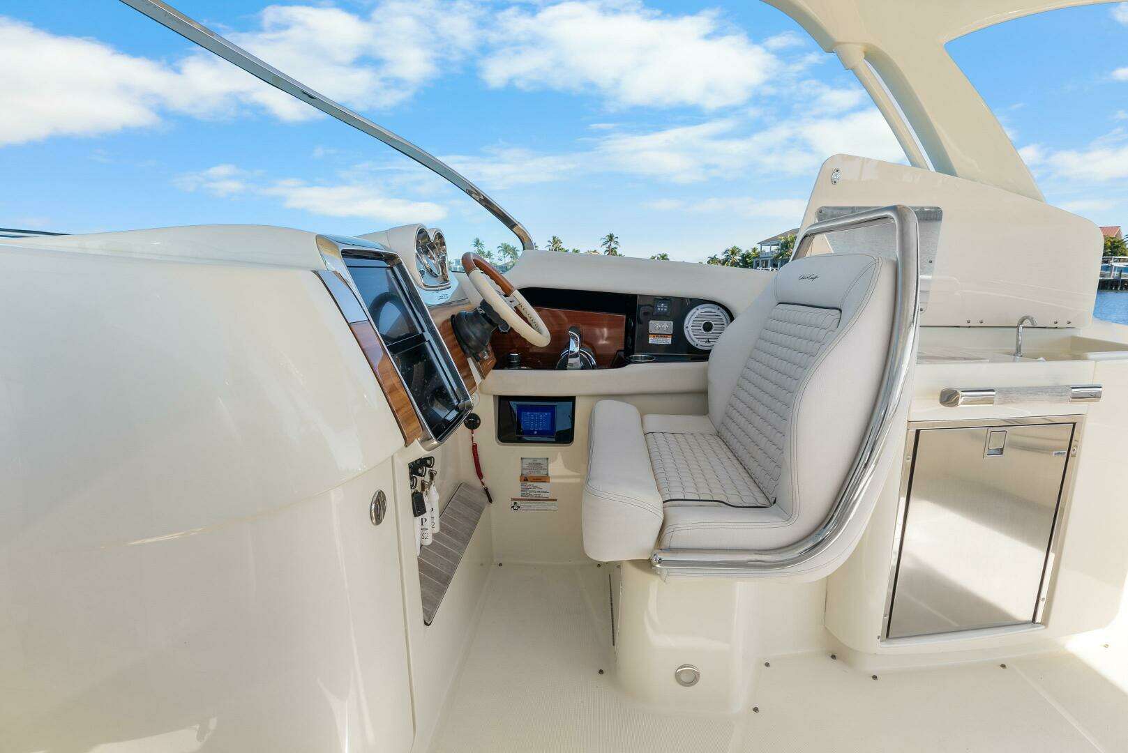 2021 Chris-Craft Launch 35 GT OB - Image 49