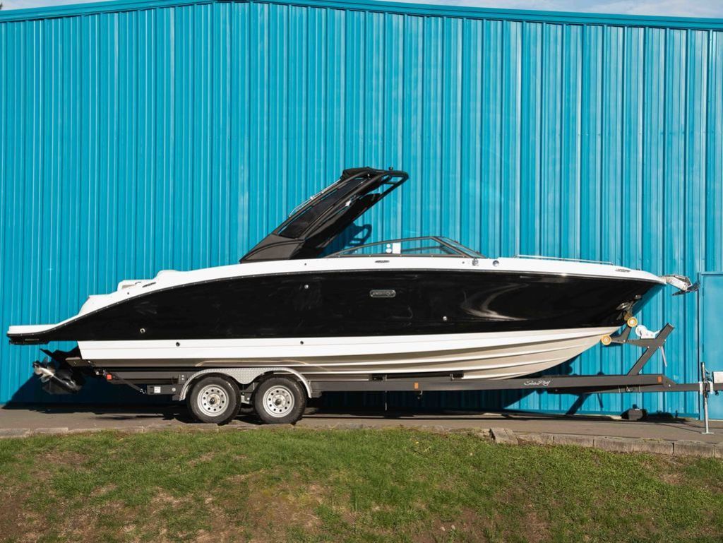 2025 Sea Ray SDX 290 - 2