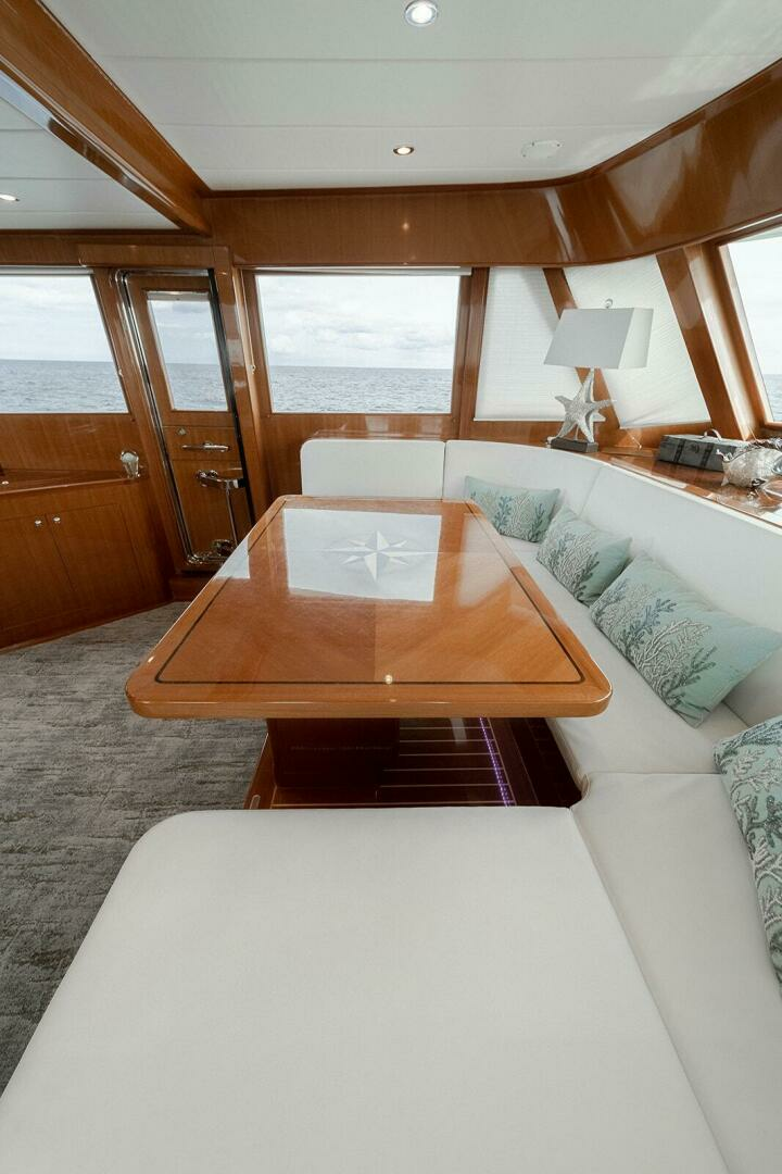 2013 Hampton 680 LRC - Image 14