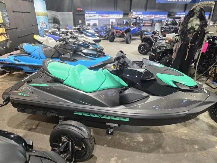 2026 Sea-Doo GTI SE 170 - 9
