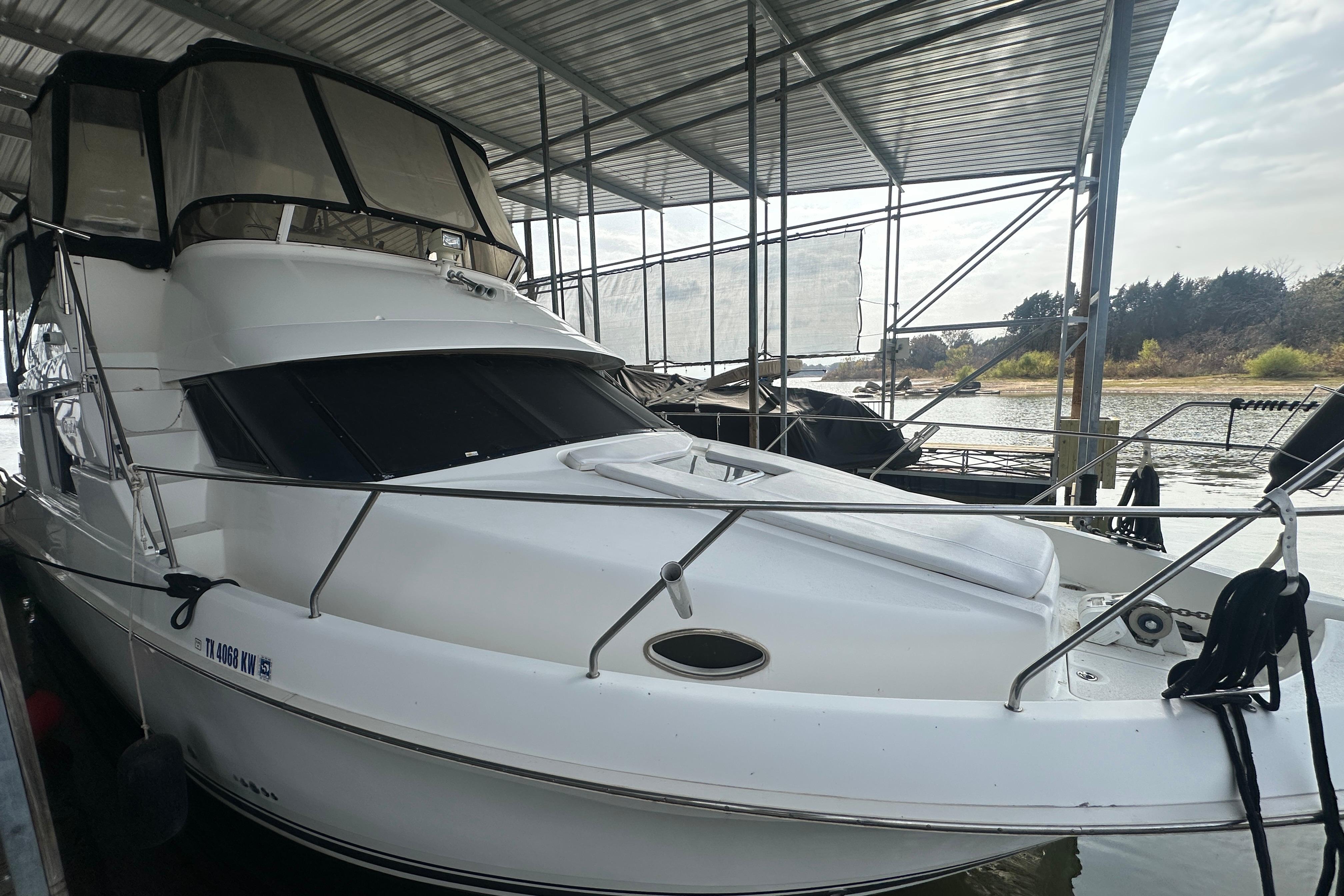 1998 Silverton 372 Motor Yacht