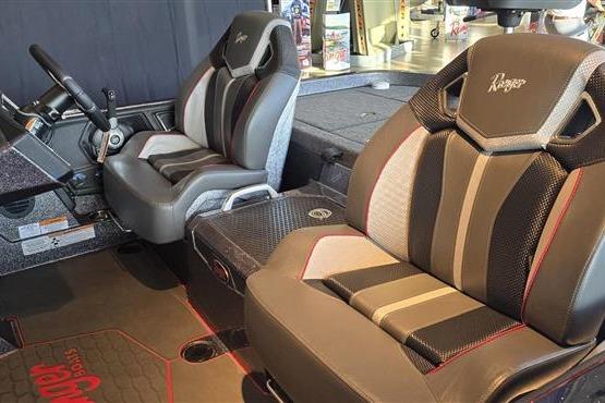 2025 Ranger Z520R Cup-Equipped boat interior with premium seating and modern design.