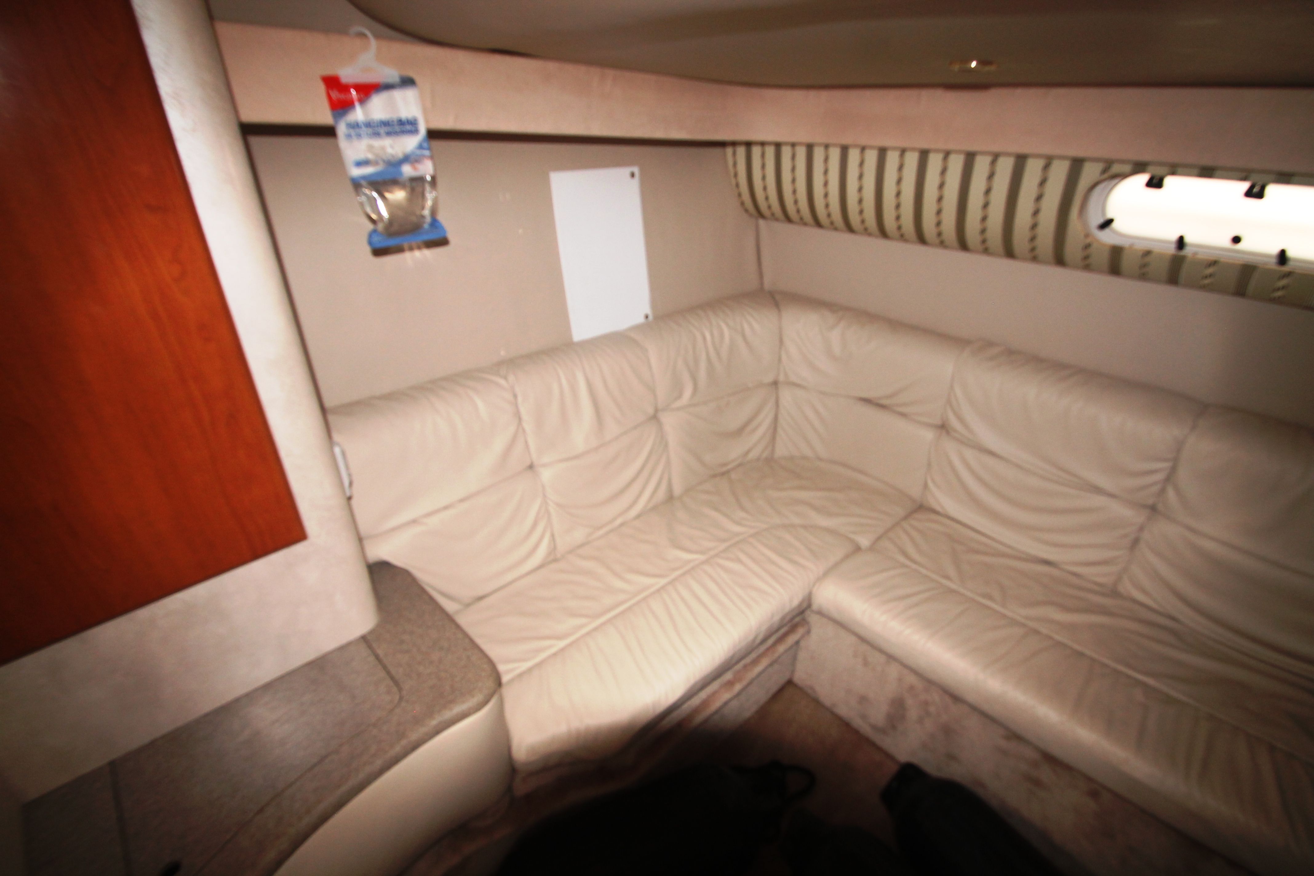 Mid Cabin