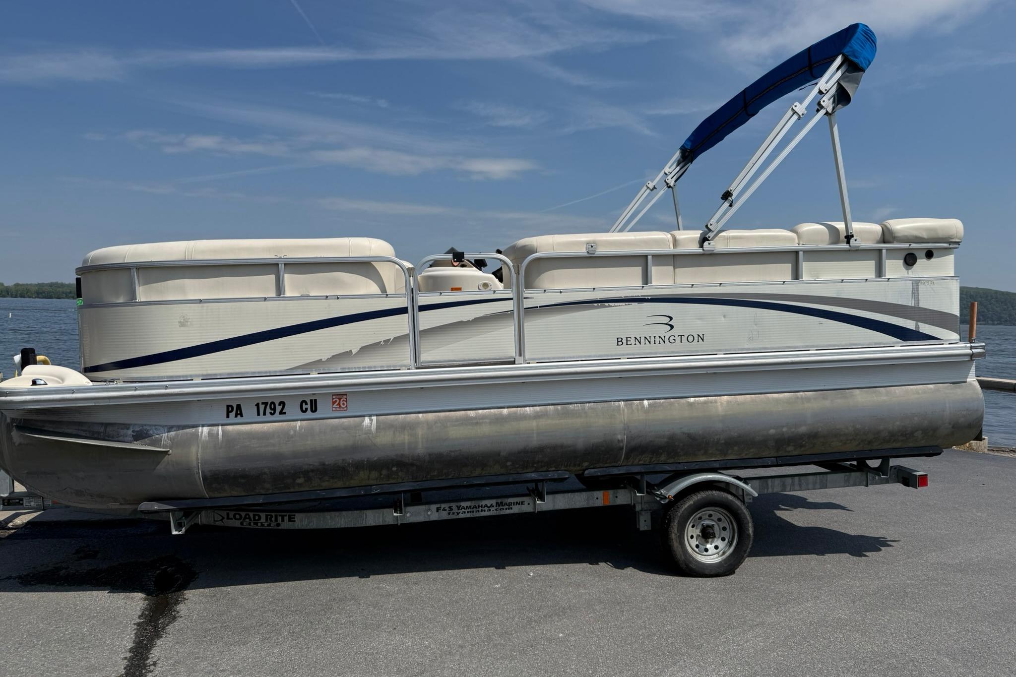 2005 Bennington 2075RL