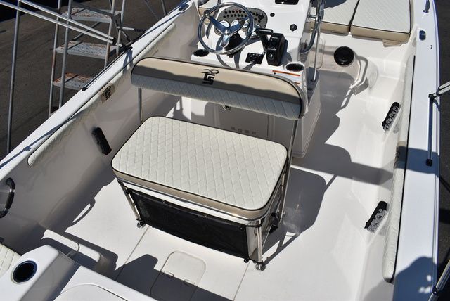 2022 Carolina Skiff 17 LS - 18