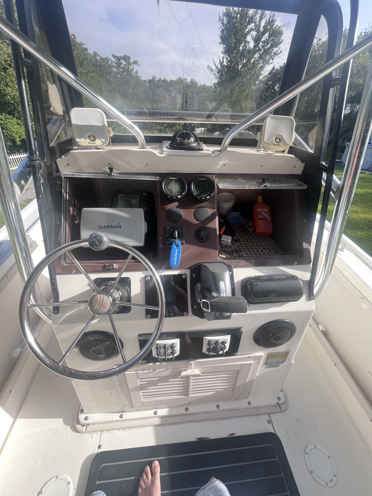 1991 Mako 231 Center Console - 10