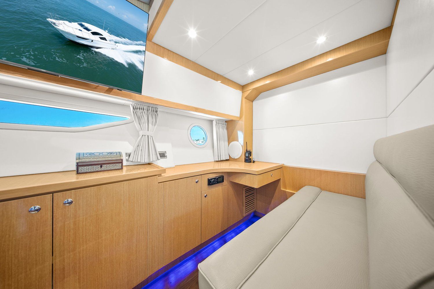 2018 Mym/Mares 47 OUTBOARD EXPRESS CATAMARAN - 68